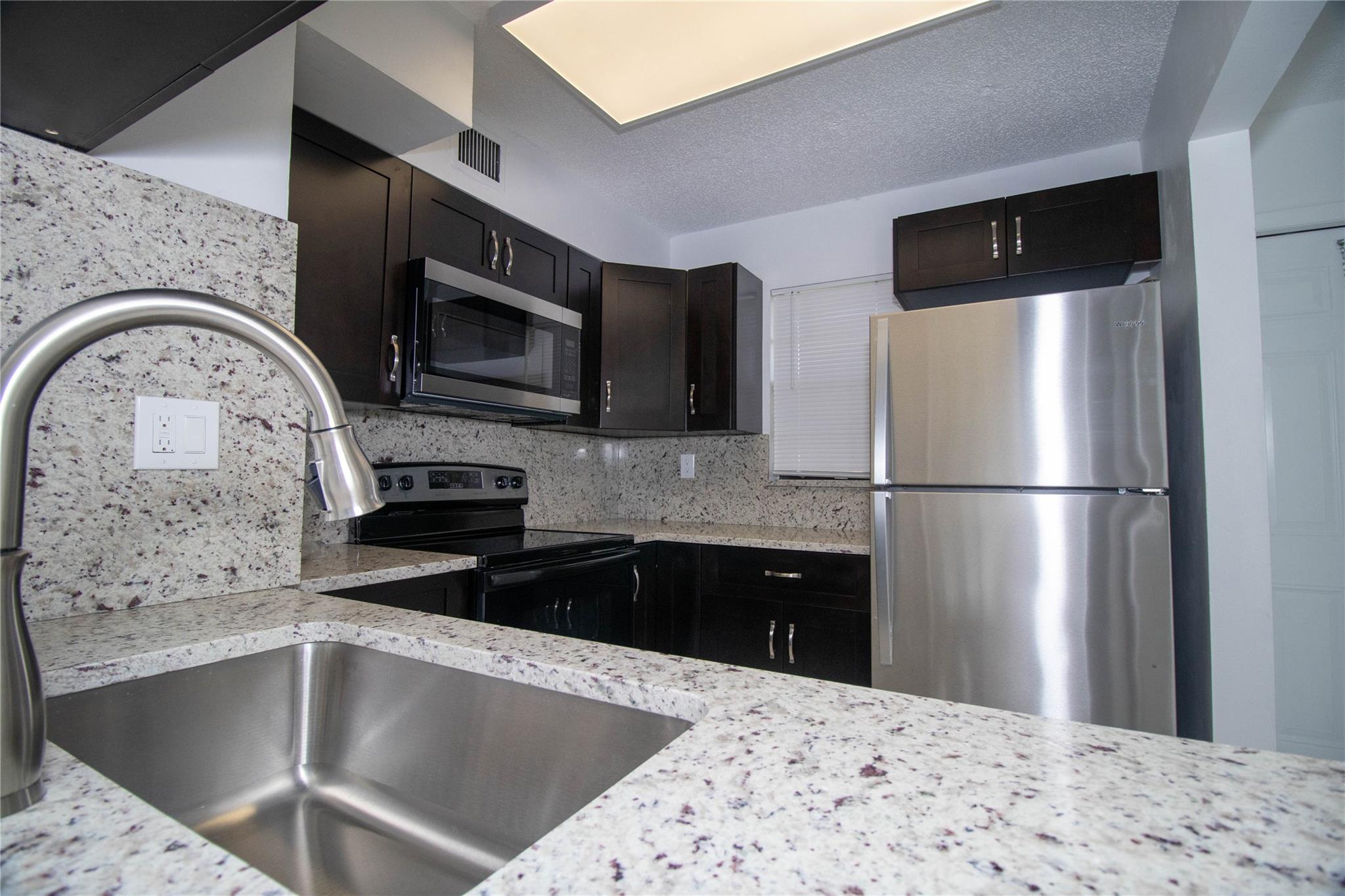 11430 NW 45th Street, Coral Springs, FL 33065