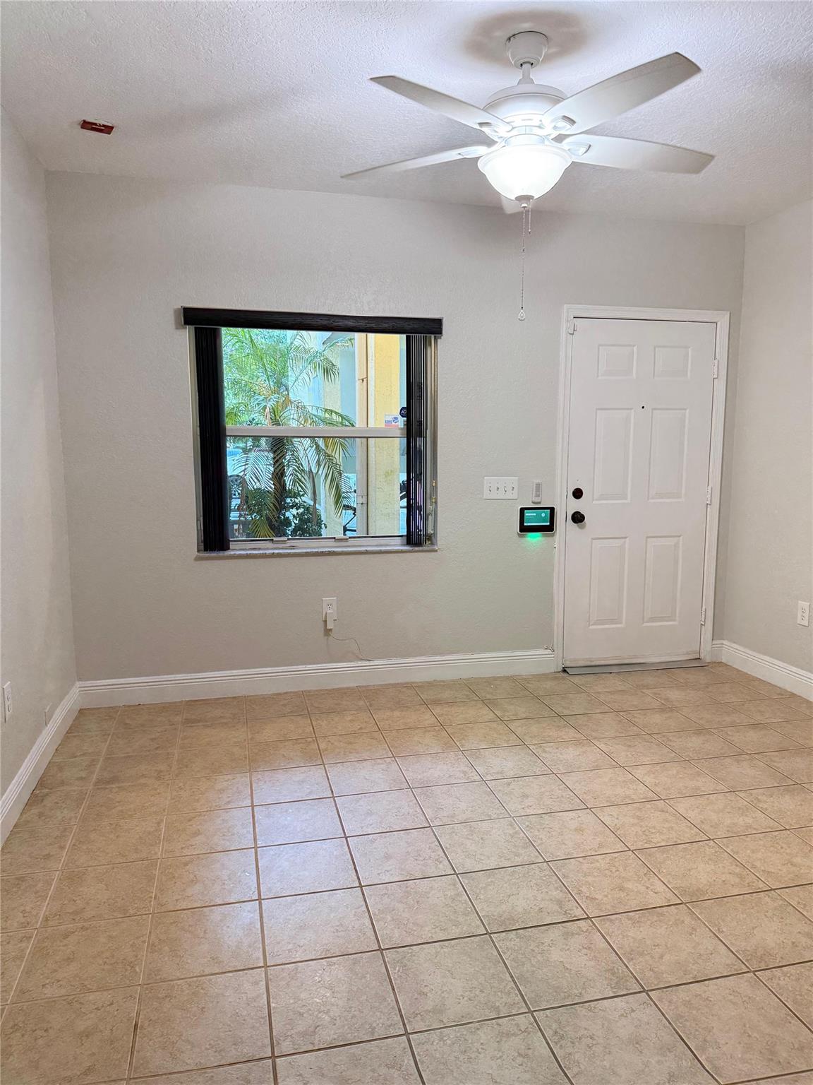 2901 Riverside Drive 102, Coral Springs, FL 33065