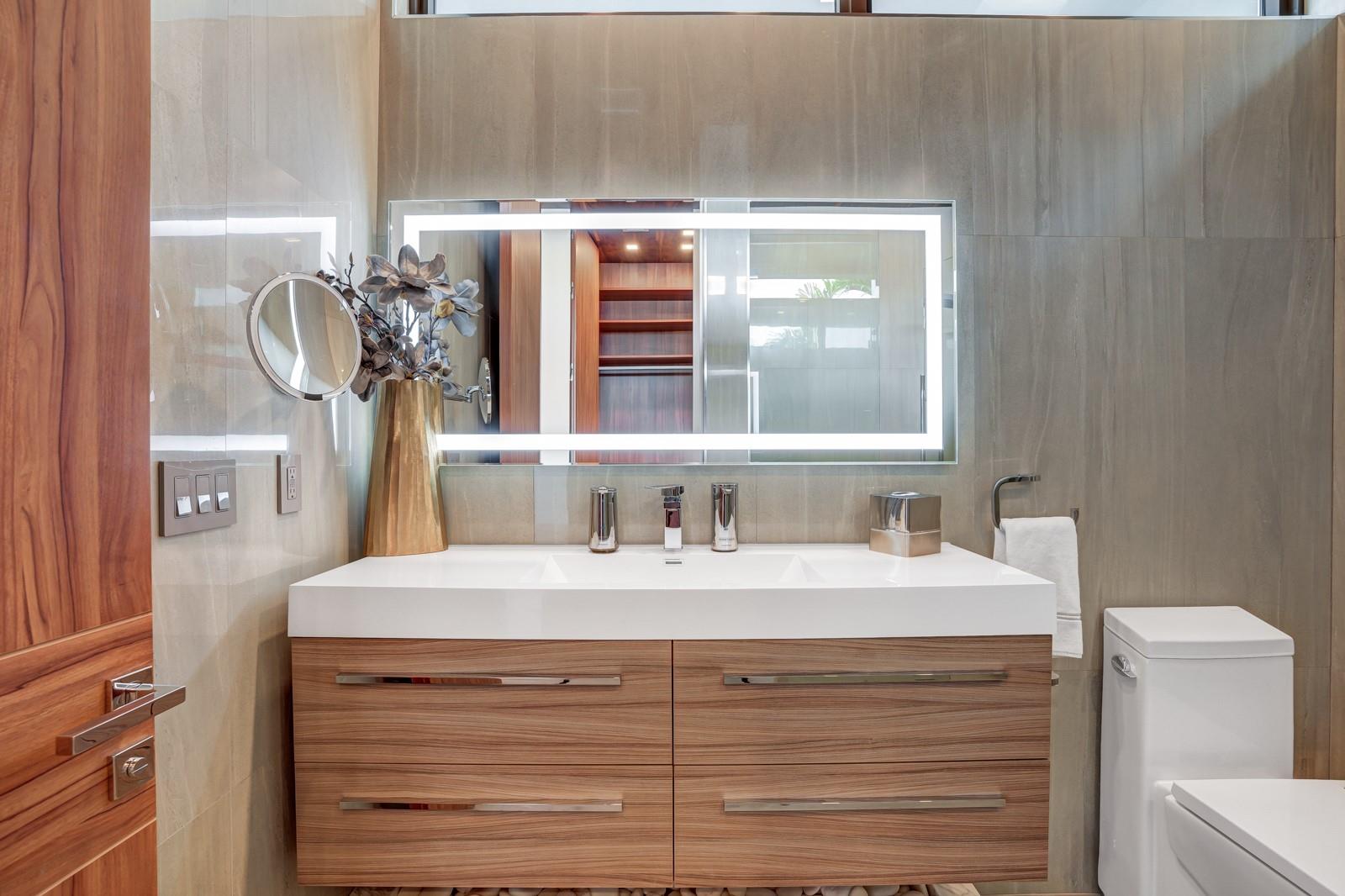 671 Middle River Drive, Fort Lauderdale, FL 33304