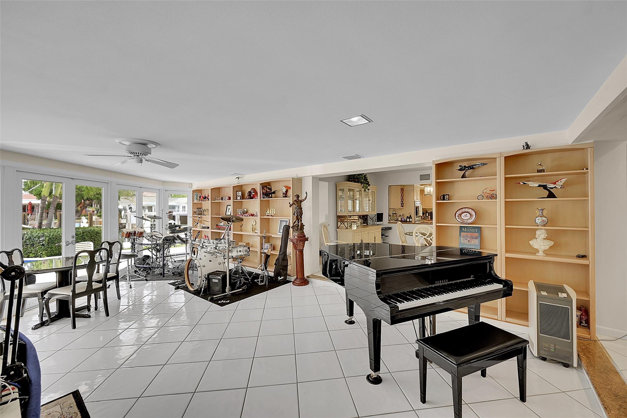 Photo for 2920 NE 23rd Street, Pompano Beach, FL 33062 - Listing #FX-10512875 2920 NE 23rd Street, Pompano Beach, FL 33062