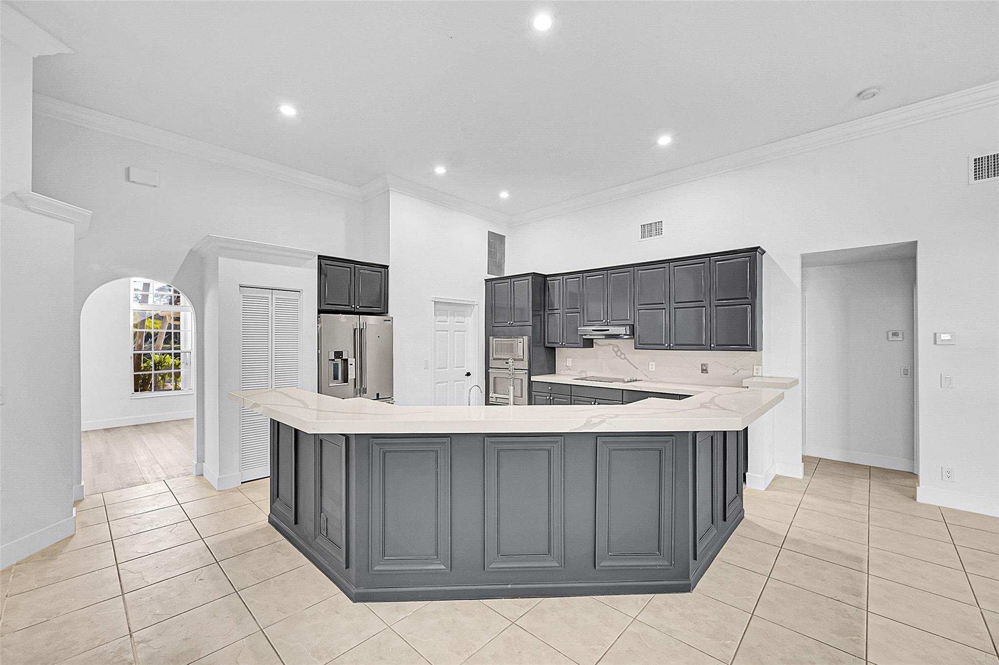 Photo for 618 Cypress Green Circle, Wellington, FL 33414 - Listing #FX-10480409 618 Cypress Green Circle, Wellington, FL 33414