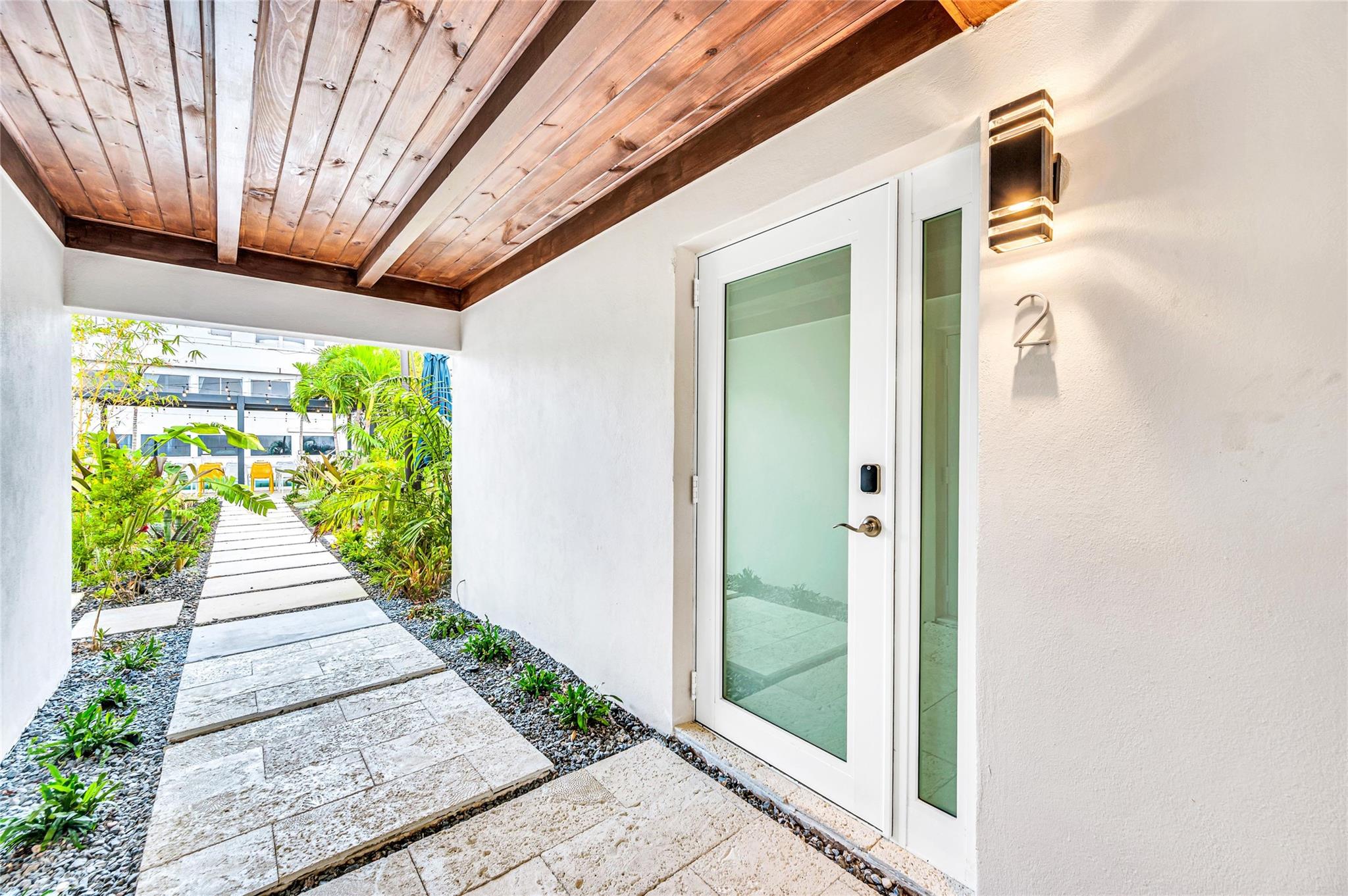 2732 NE 15th Street, Fort Lauderdale, FL 33304