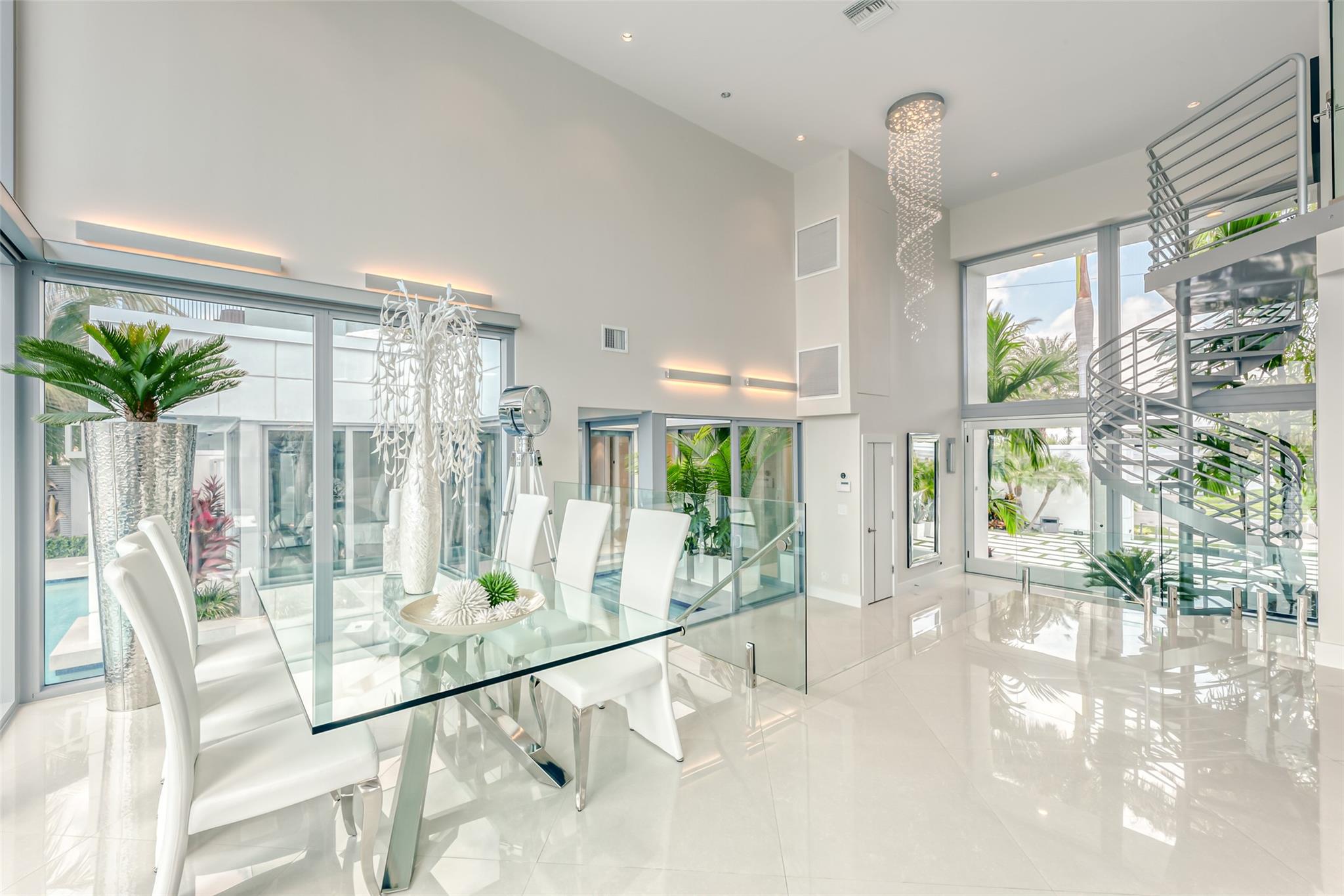 2200 Inlet Drive, Fort Lauderdale, FL 33316