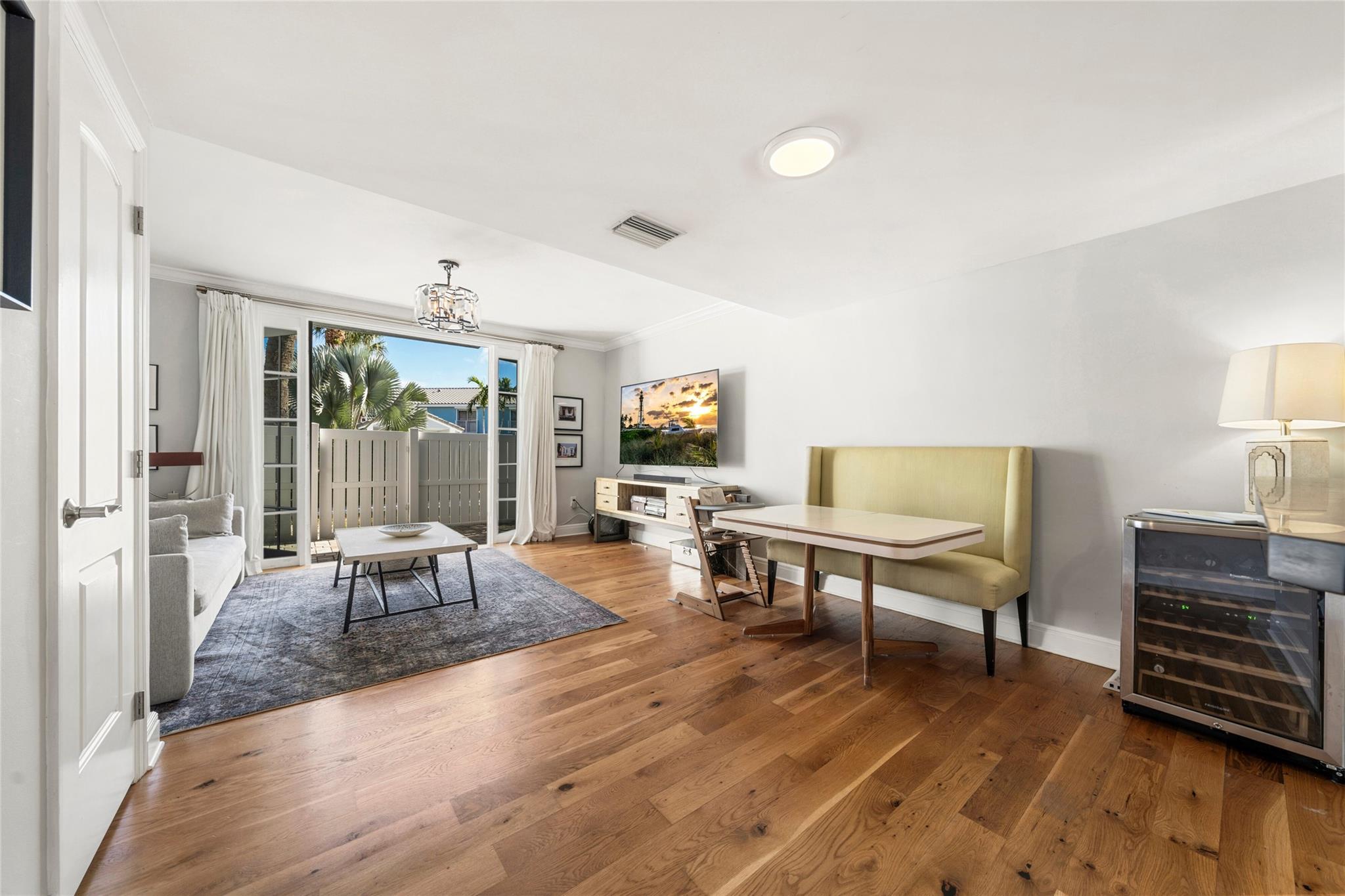 998 E Jeffery Street, Boca Raton, FL 33487