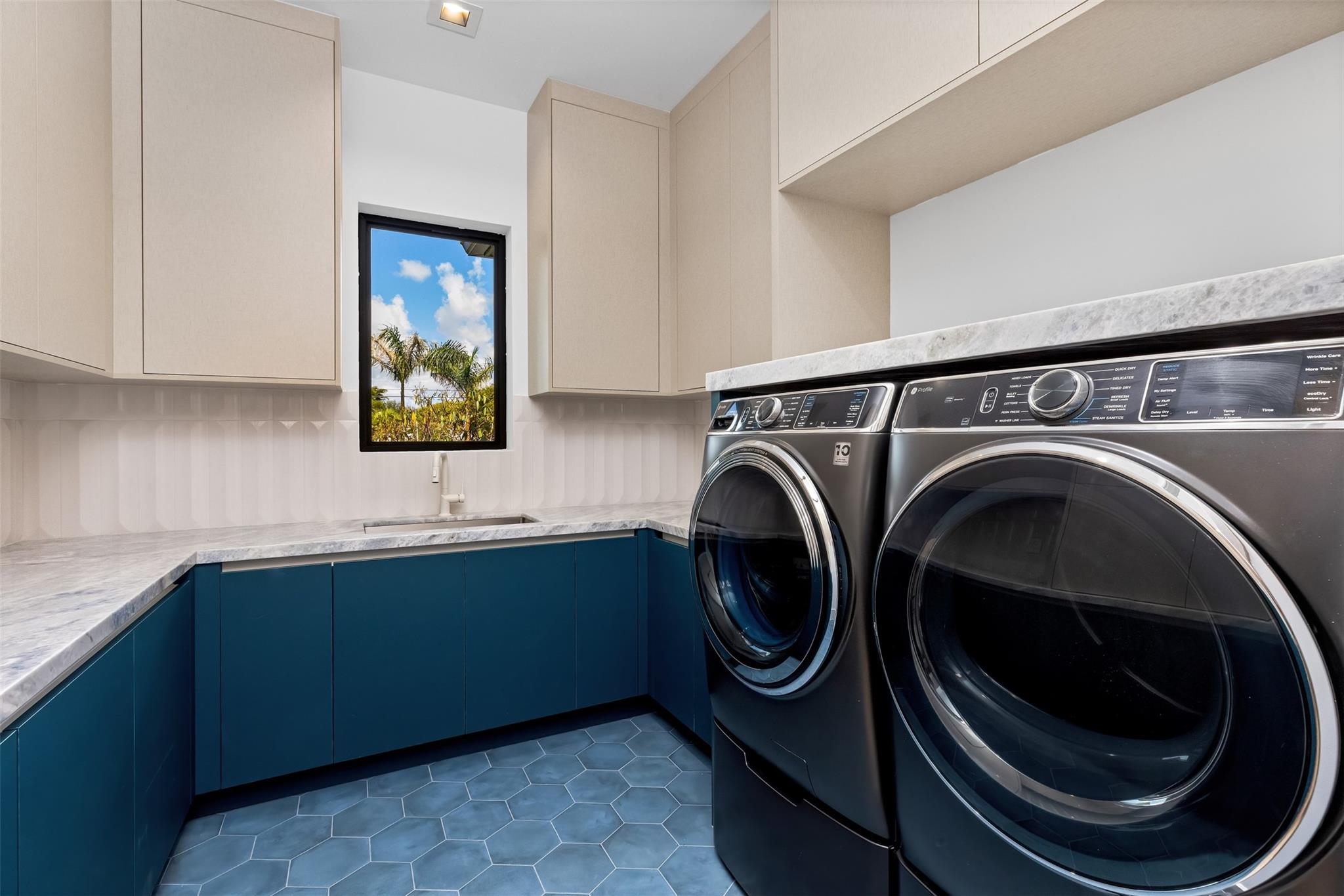 12701 Luray Road, Southwest Ranches, FL 33330