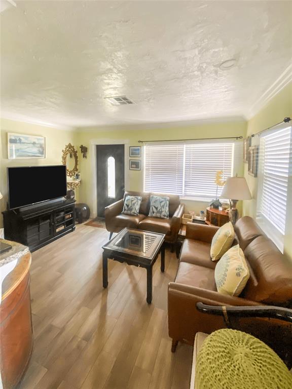 Photo for 1333 NE 25 Street, Pompano Beach, FL 33064 - Listing #FX-10409485 1333 NE 25 Street, Pompano Beach, FL 33064