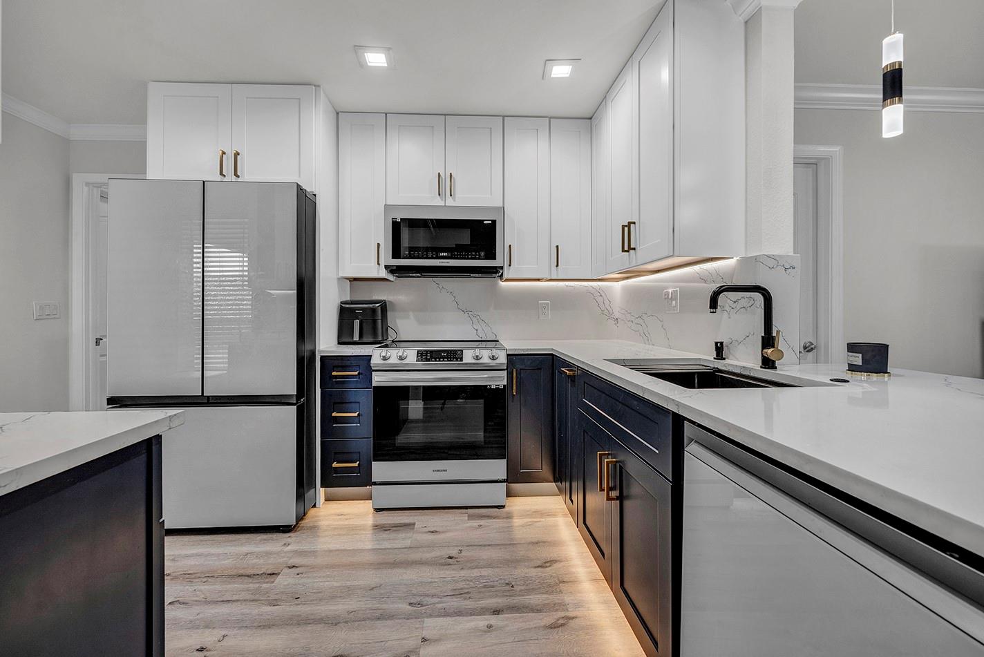 19667 Delaware Circle, Boca Raton, FL 33434