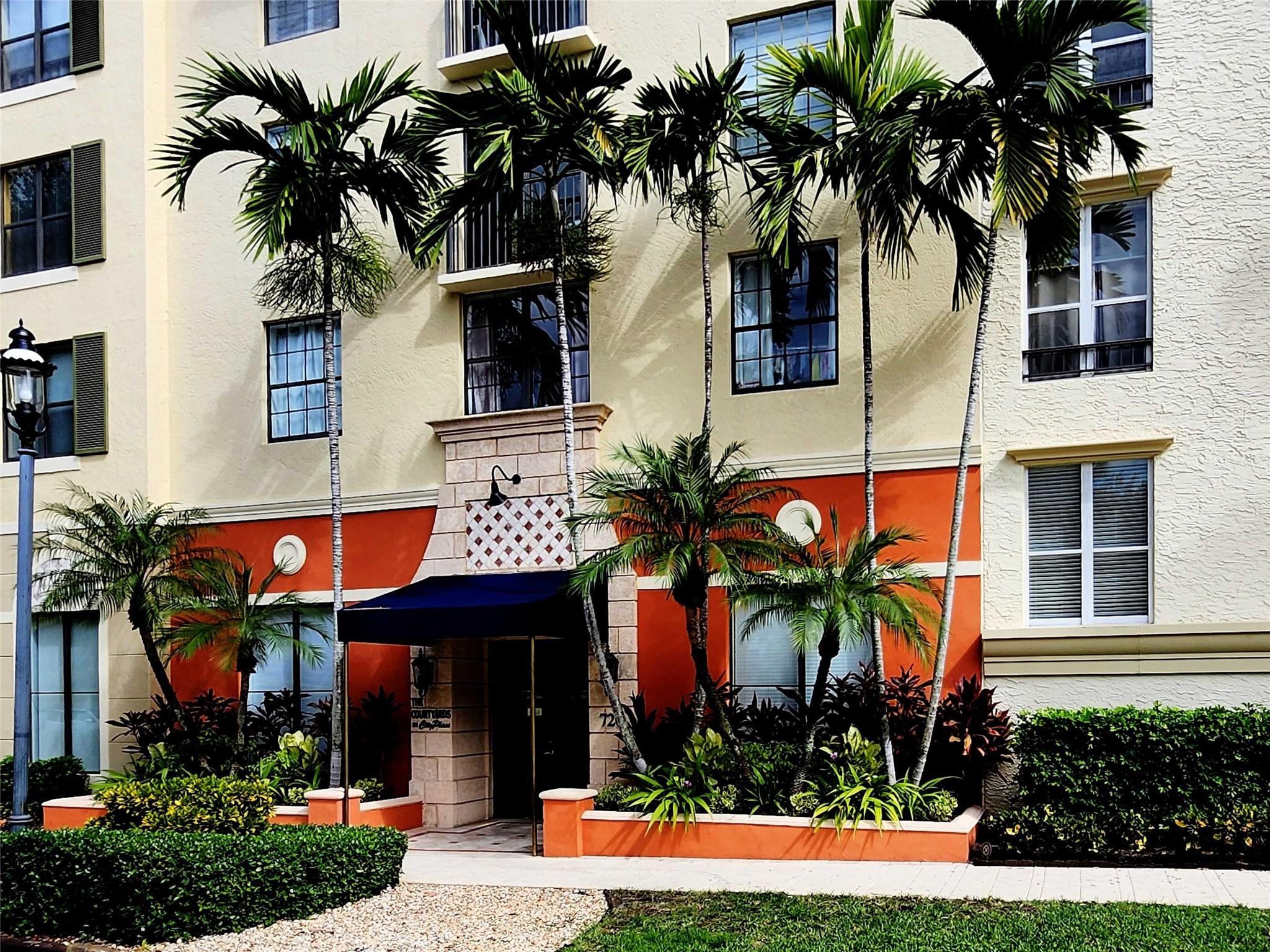 Photo for 720 S Sapodilla Avenue, 510, West Palm Beach, FL 33401 - listing #FX-10533542 720 S Sapodilla Avenue, 510, West Palm Beach, FL 33401