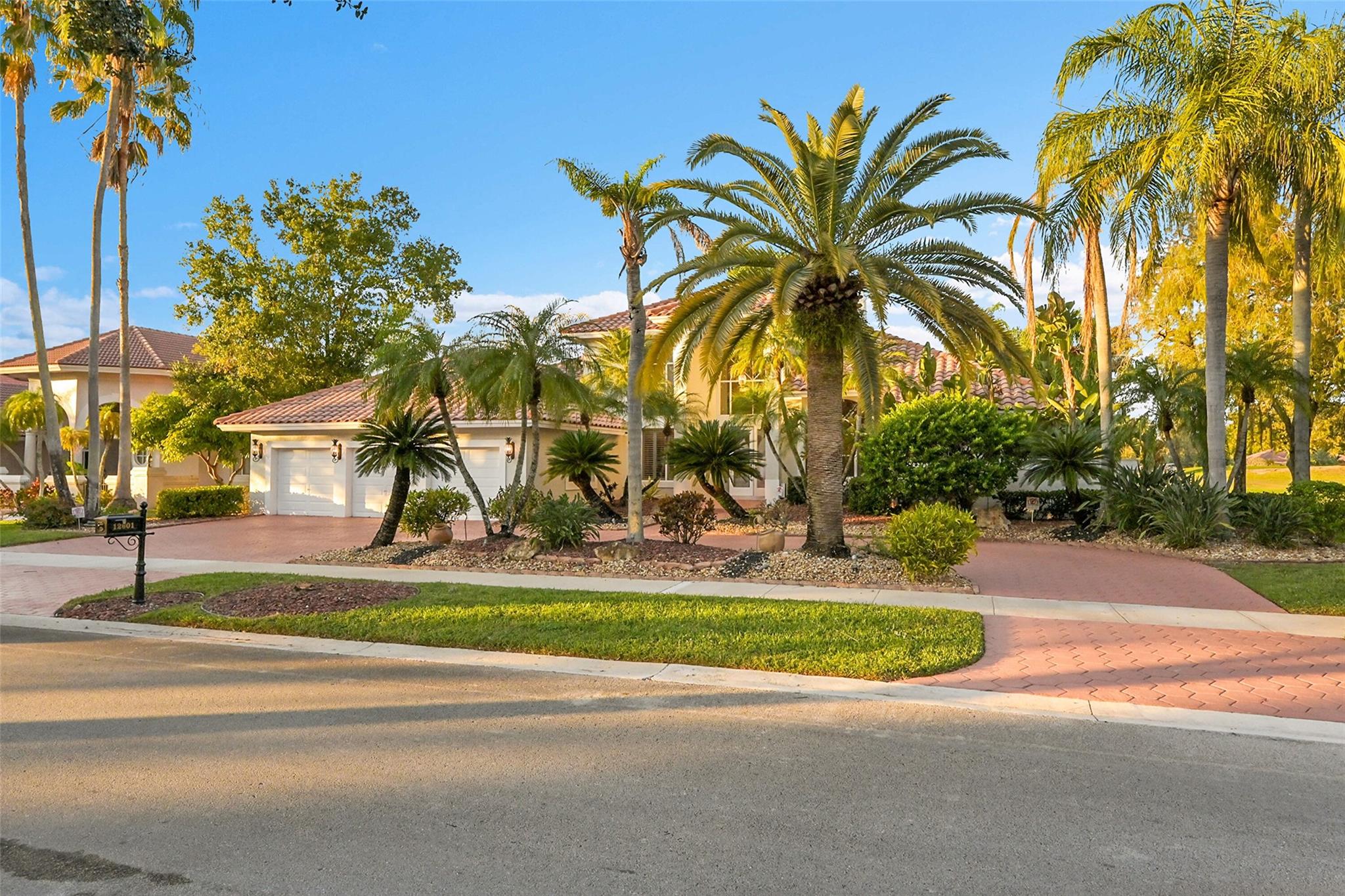 12601 Eagle Trace Boulevard, Coral Springs, FL 33071