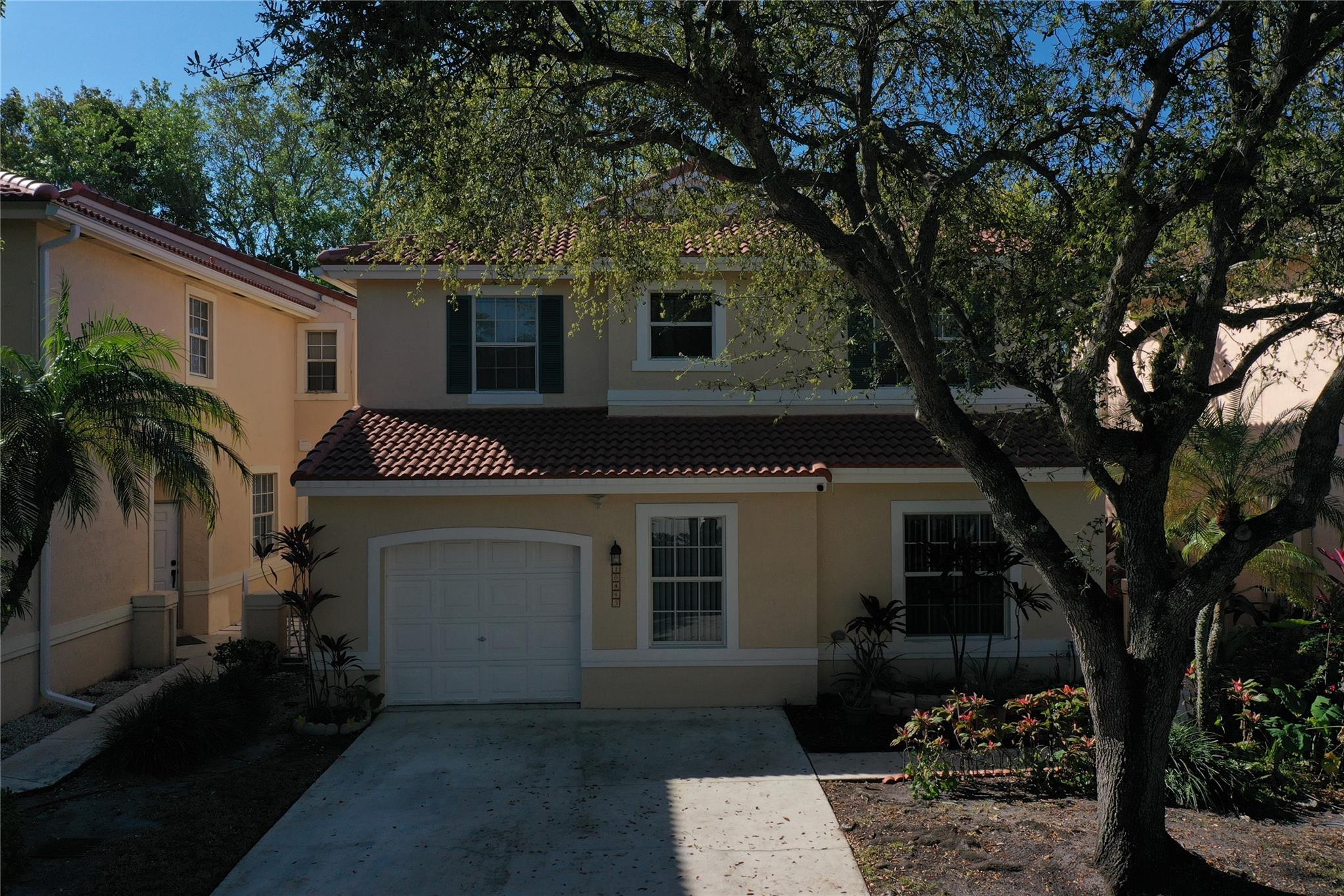 10845 NW 46th Drive, Coral Springs, FL 33076