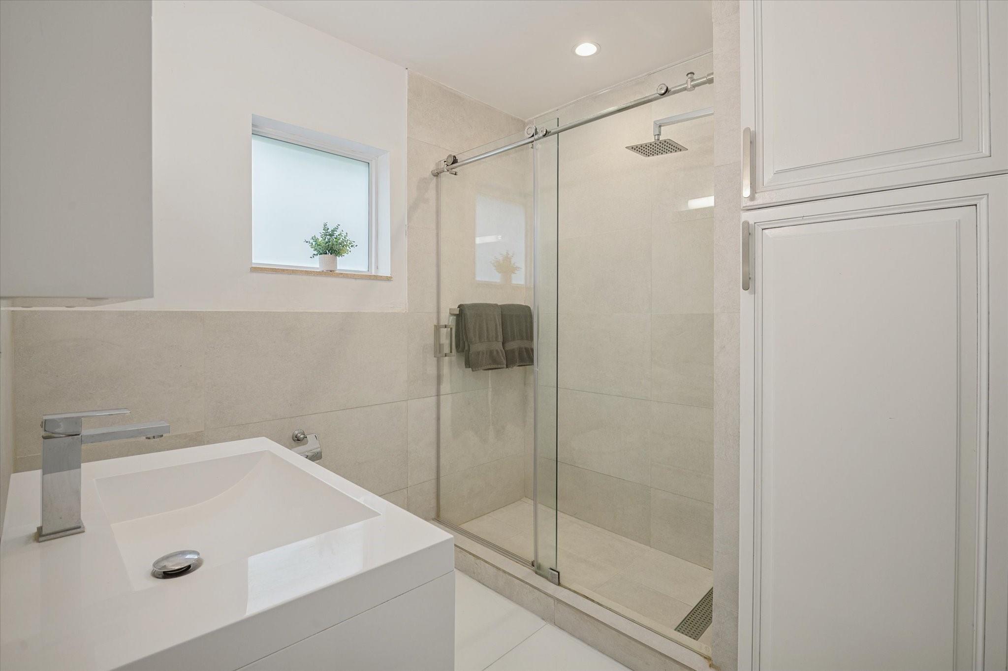 2540 Mercedes Drive, Fort Lauderdale, FL 33316