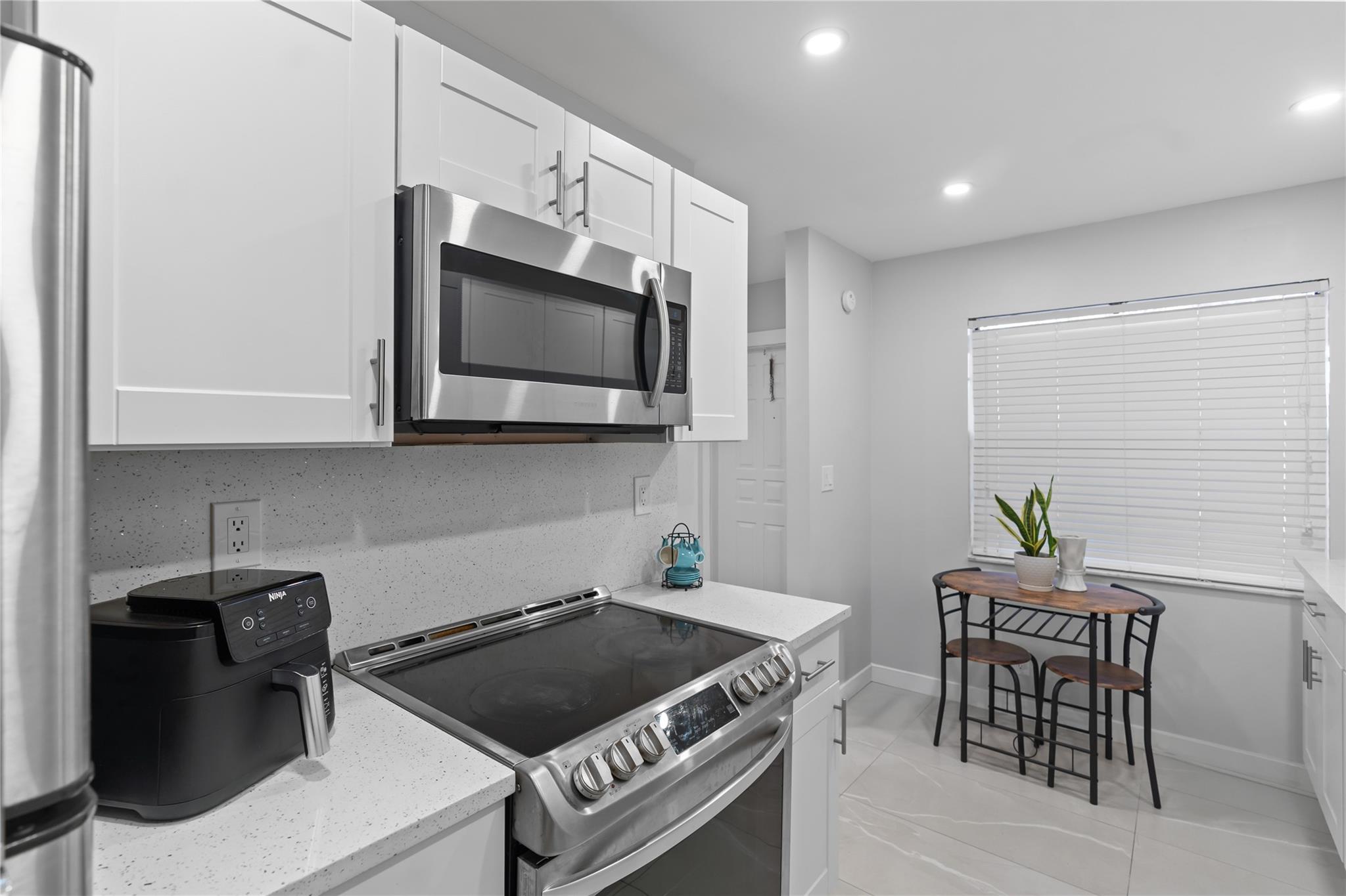 1335 NW 94th Way 1335, Coral Springs, FL 33071