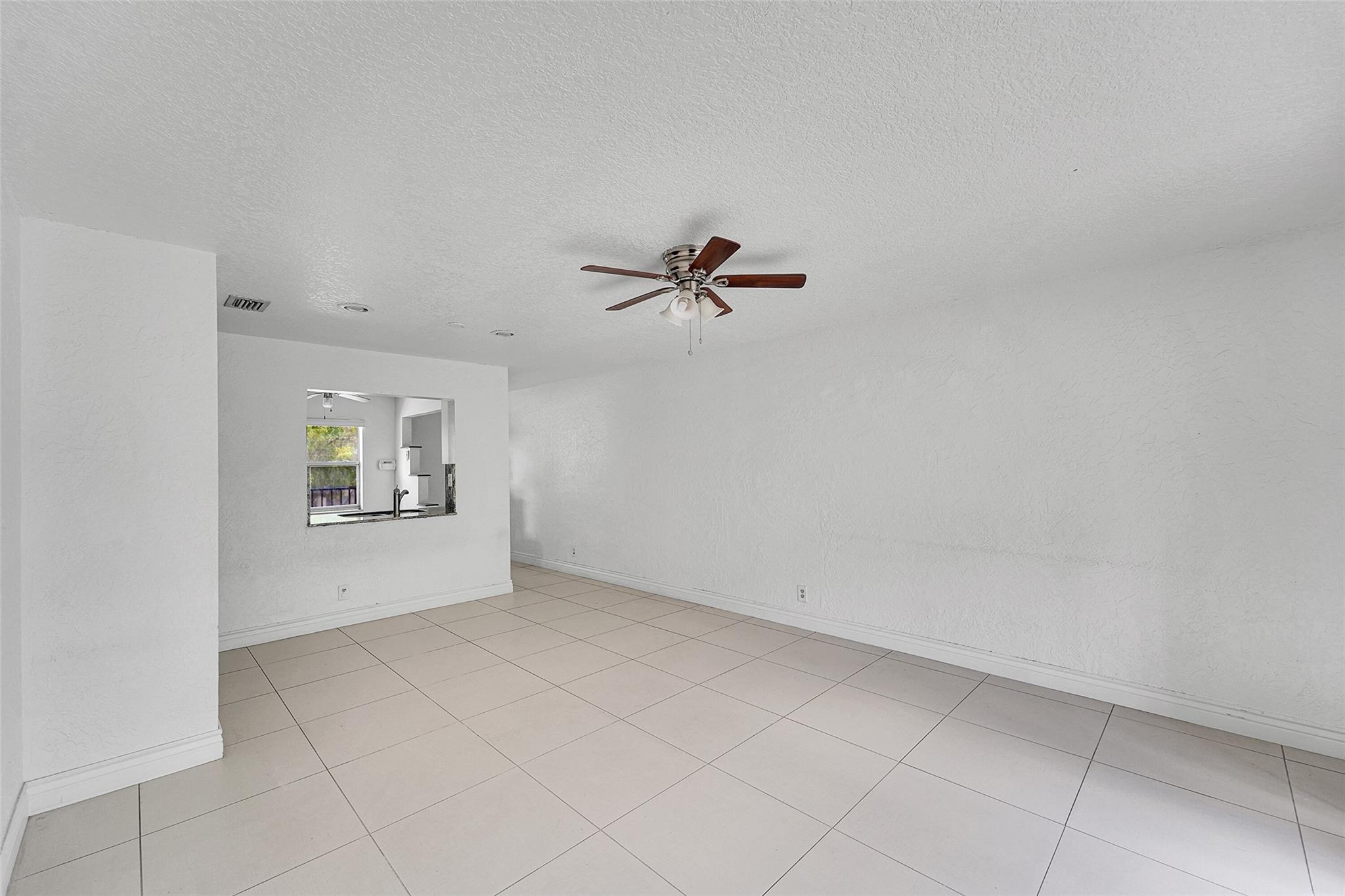 9182 NW 40th Street 9182, Coral Springs, FL 33065