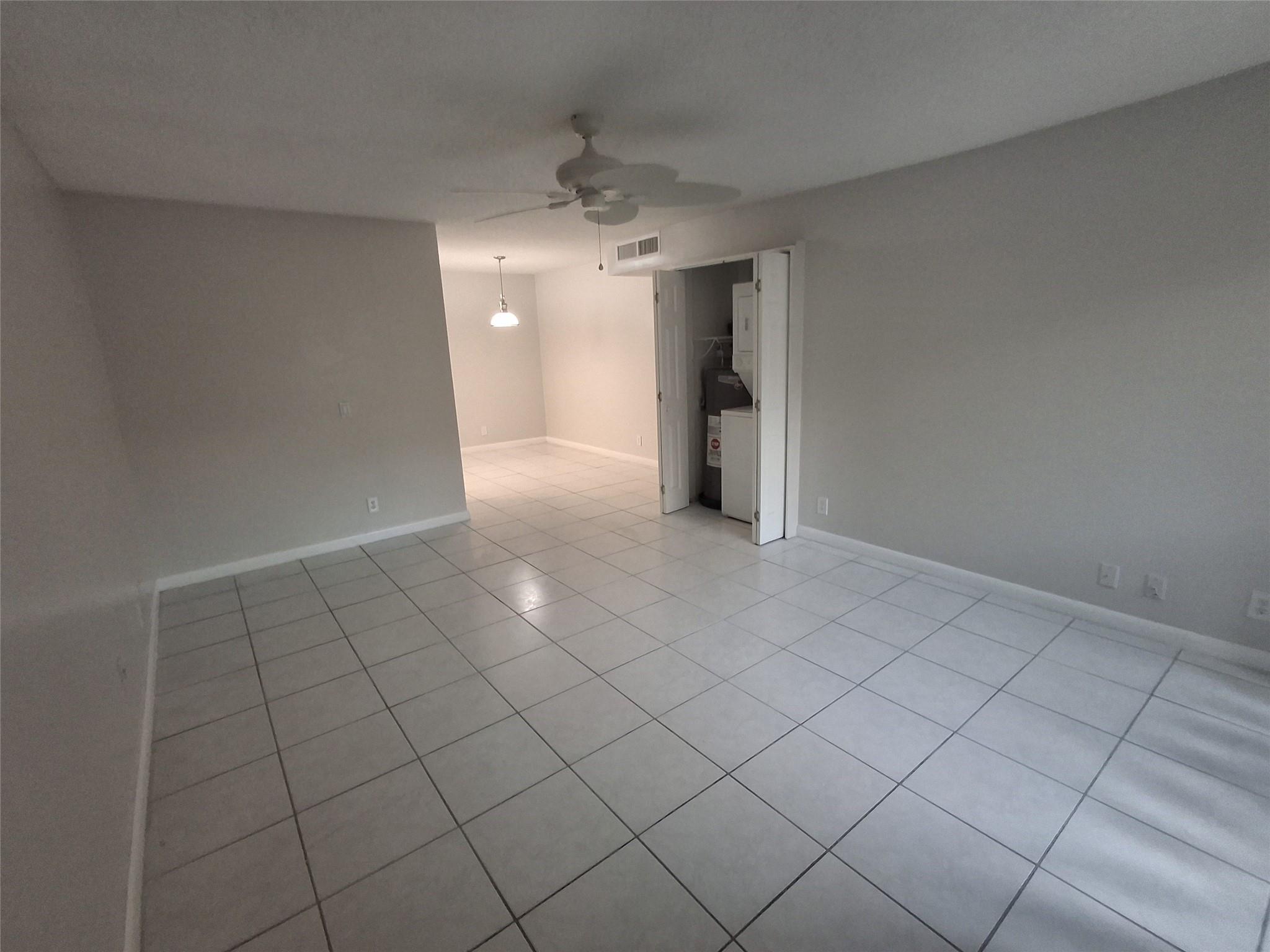 2611 Riverside Drive 7, Coral Springs, FL 33065