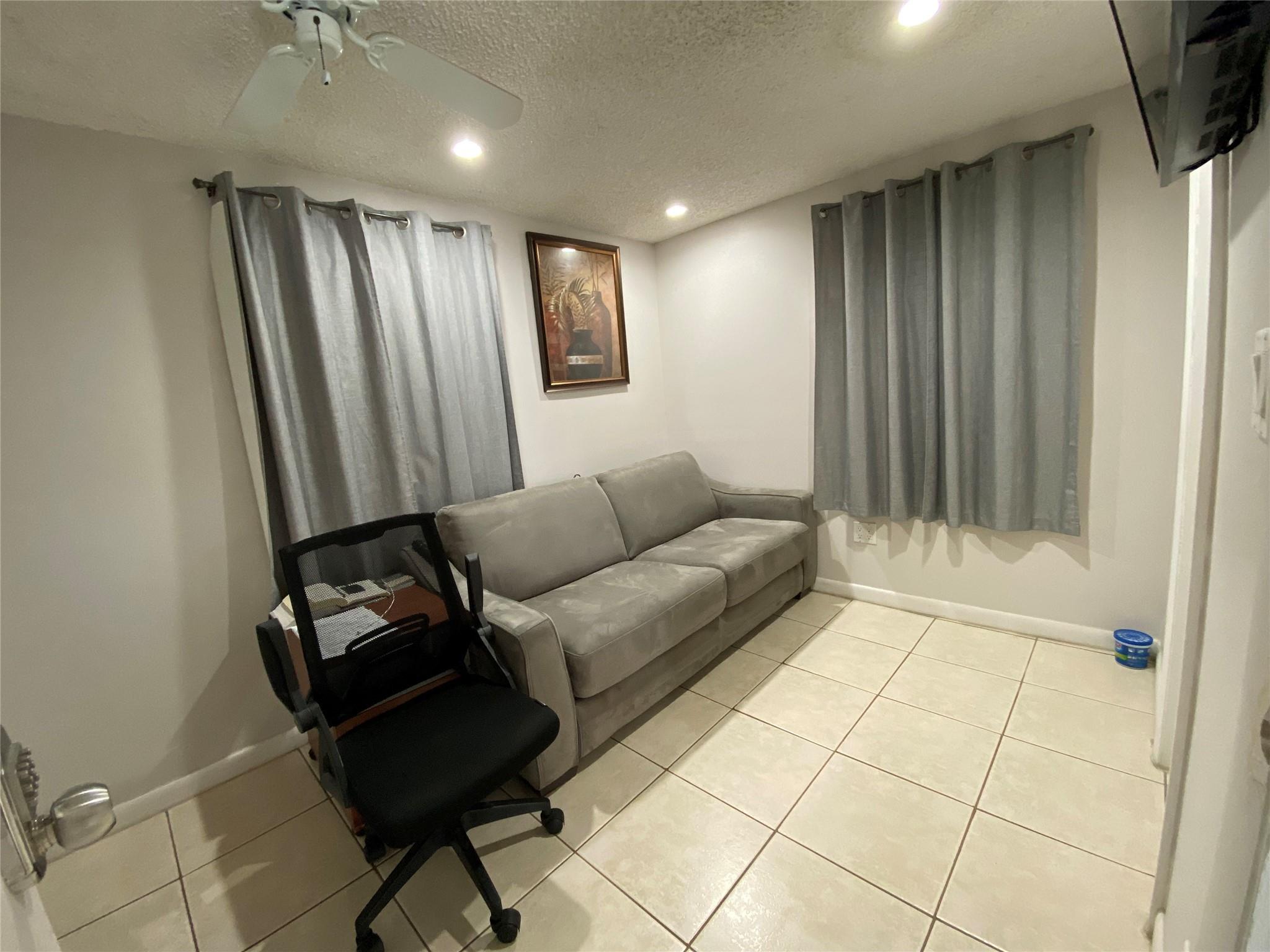 9600 NW 24th Avenue, Miami, FL 33147