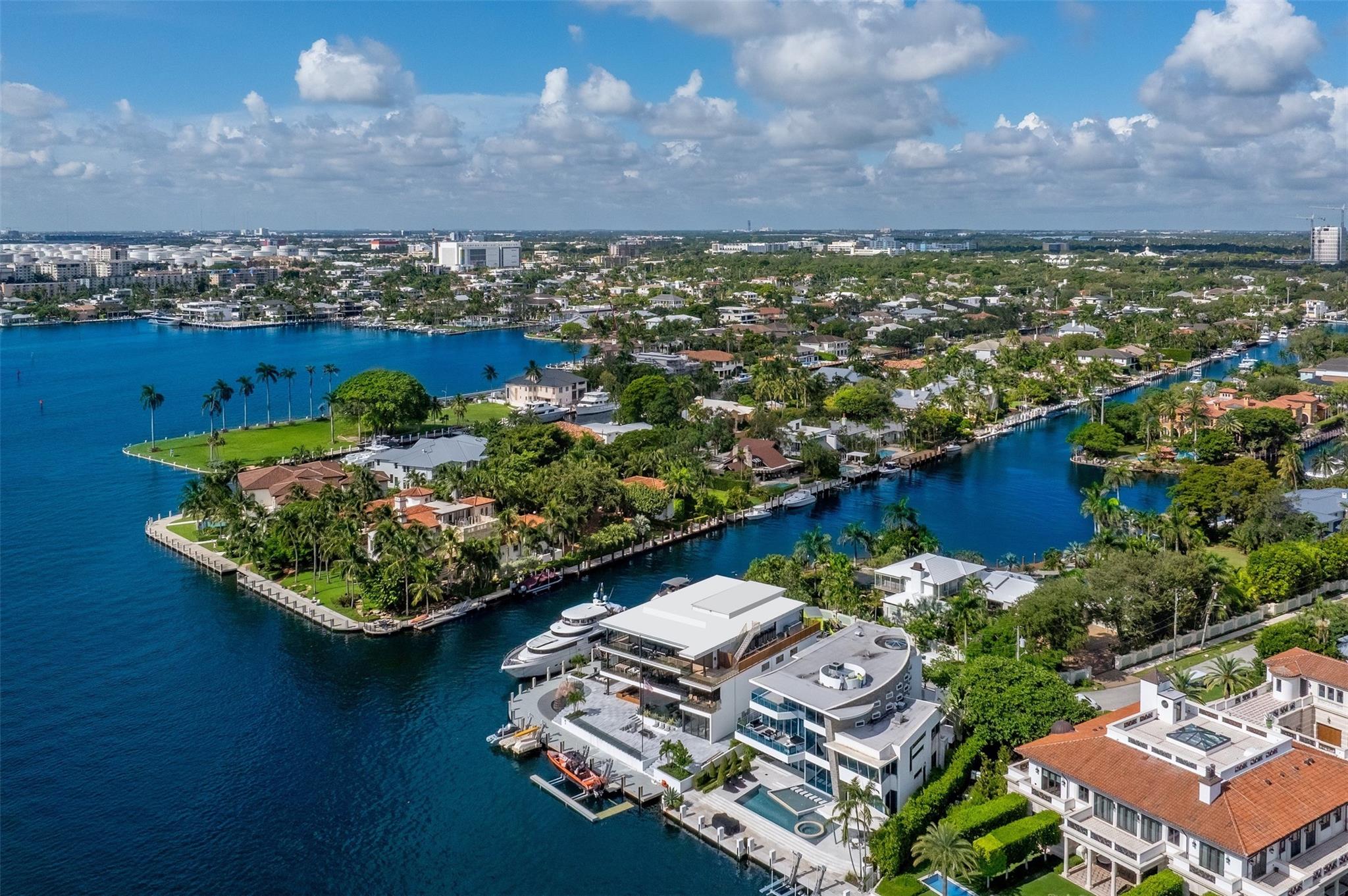 1845 SE 7th Street, Fort Lauderdale, FL 33316