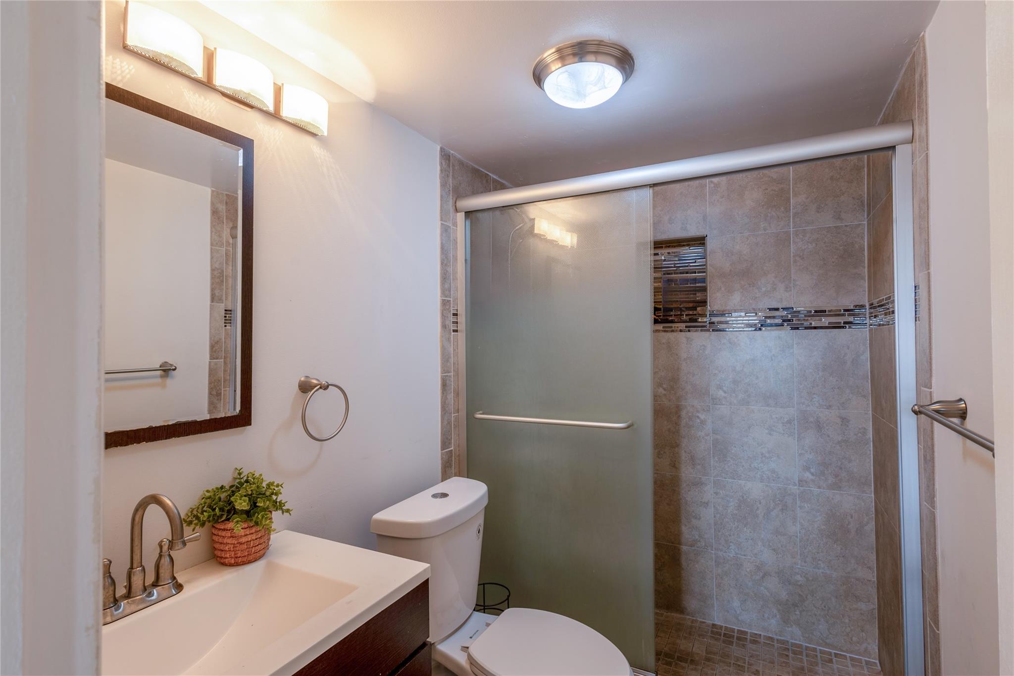 8725 Shadow Wood Boulevard 312, Coral Springs, FL 33071