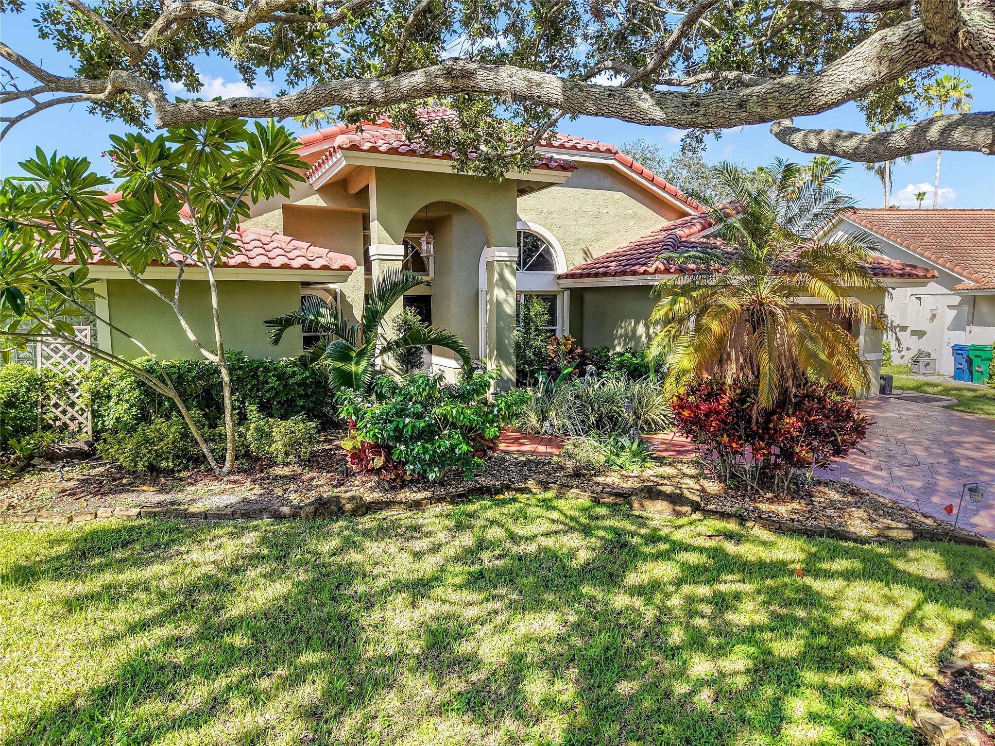 Photo for 4854 NW 104th Lane, Coral Springs, FL 33076 - Listing #FX-10521094 4854 NW 104th Lane, Coral Springs, FL 33076