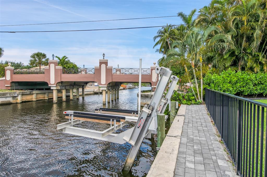 Photo for 5880 SW 19th Street, Plantation, FL 33317 - Listing #FX-10436185 5880 SW 19th Street, Plantation, FL 33317