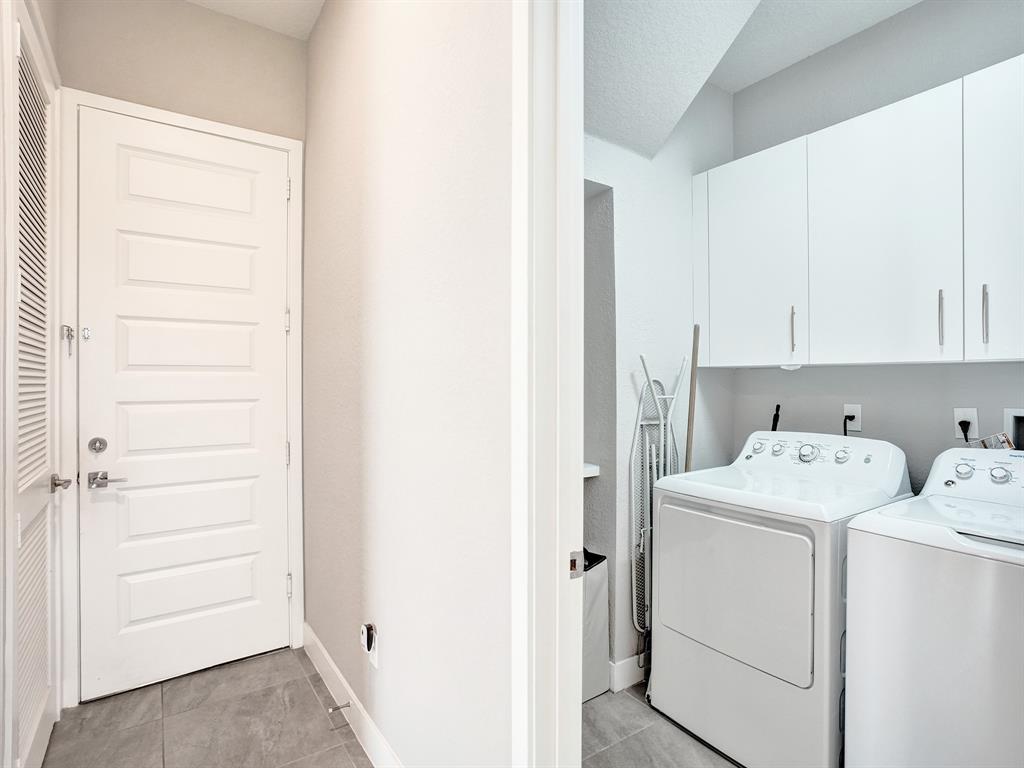 Photo for 10805 Oceano Way, Parkland, FL 33076 - Listing #FX-10428266 10805 Oceano Way, Parkland, FL 33076