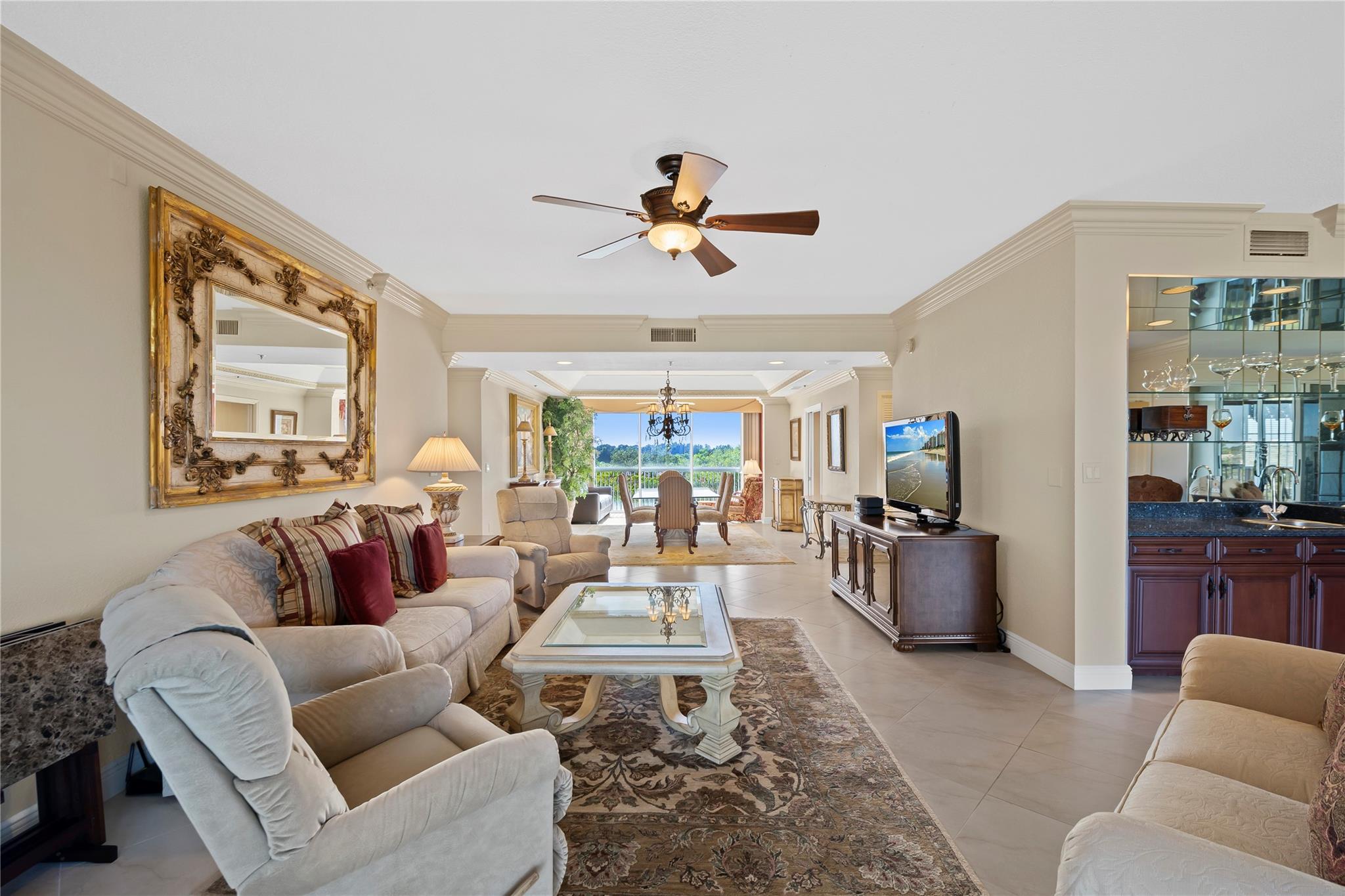 Living Room/Dining Room