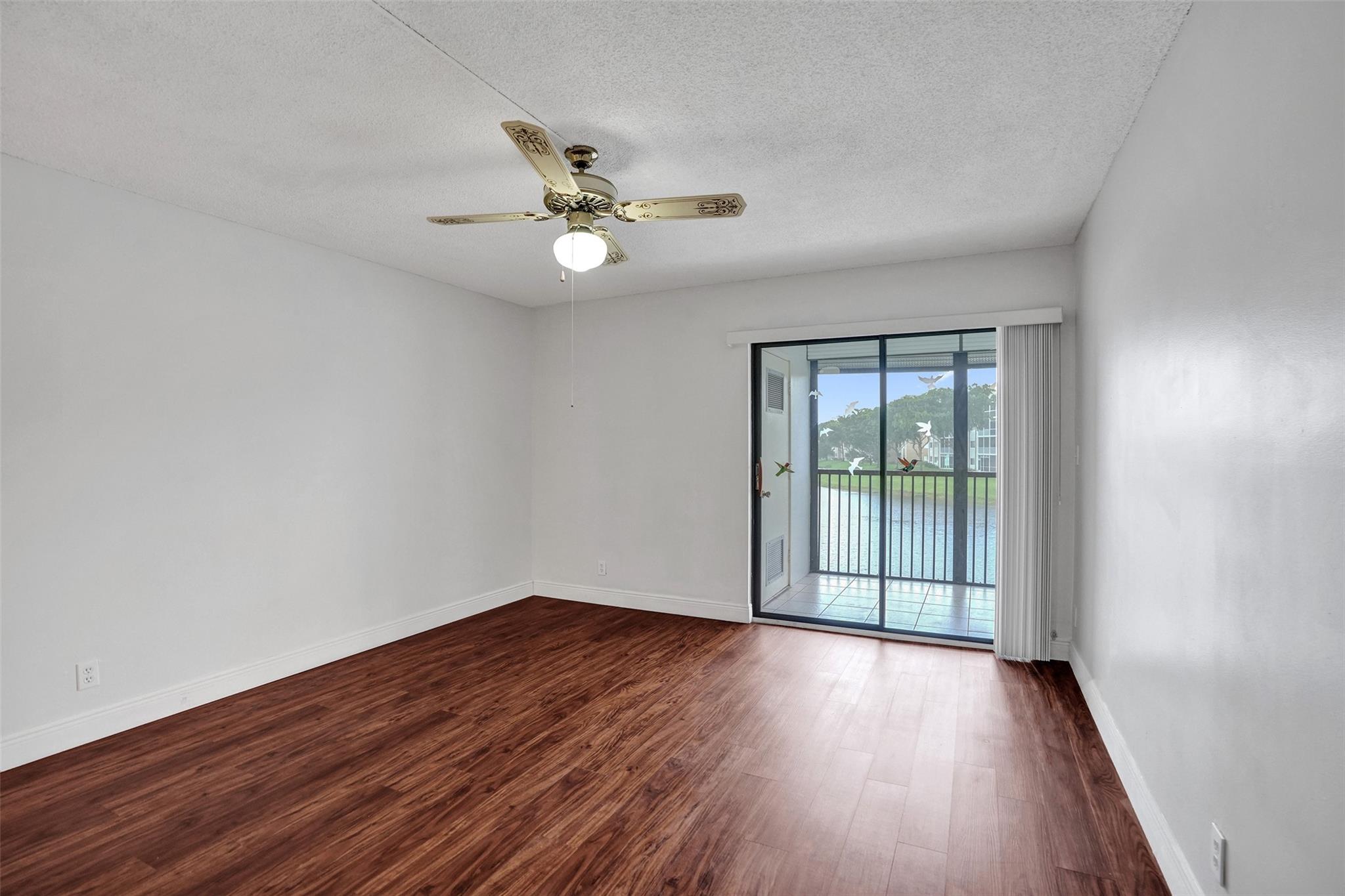 Photo for 7432 Ashmont Circle, 208, Tamarac, FL 33321 - Listing #FX-10525865 7432 Ashmont Circle, 208, Tamarac, FL 33321