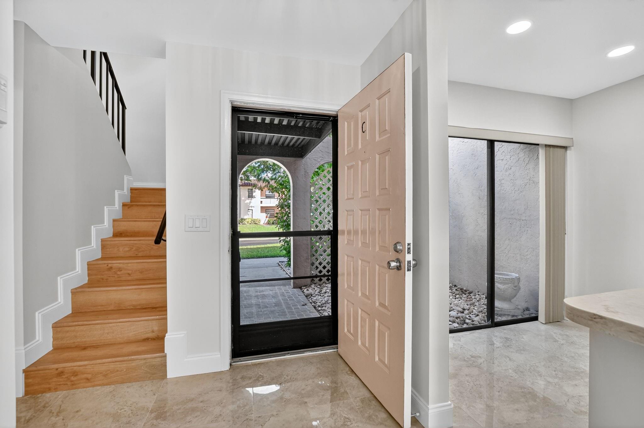 21476 Juego Circle 8C, Boca Raton, FL 33433