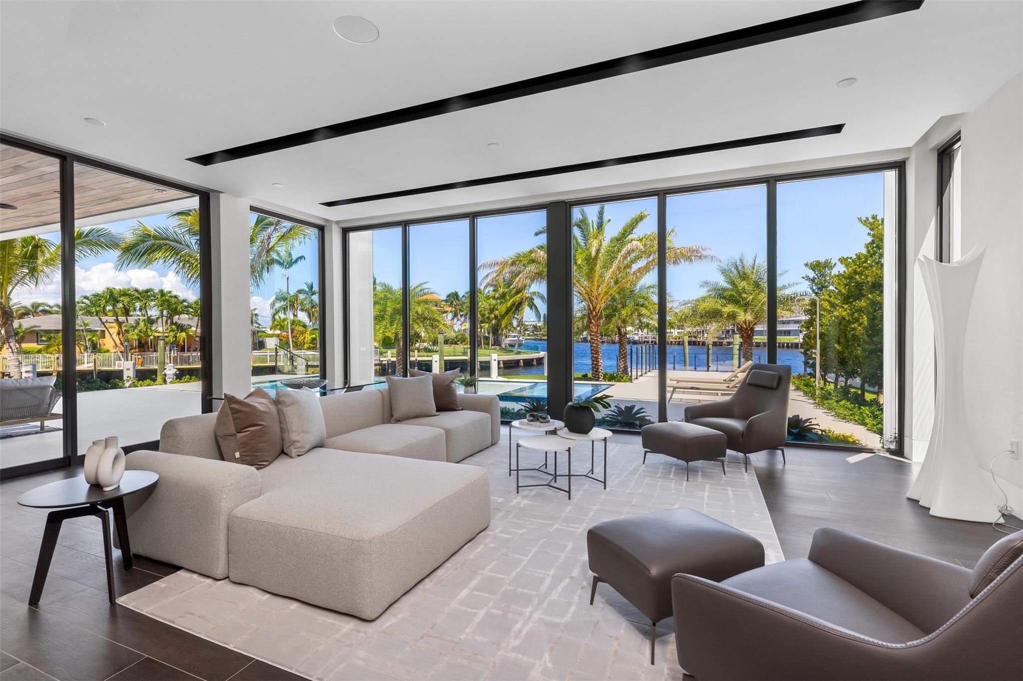 1555 SE 14th Court, Deerfield Beach, FL 33441