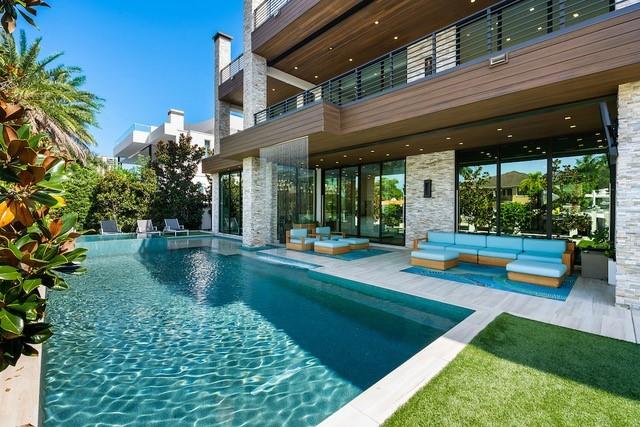 2437 Delmar Place, Fort Lauderdale, FL 33301