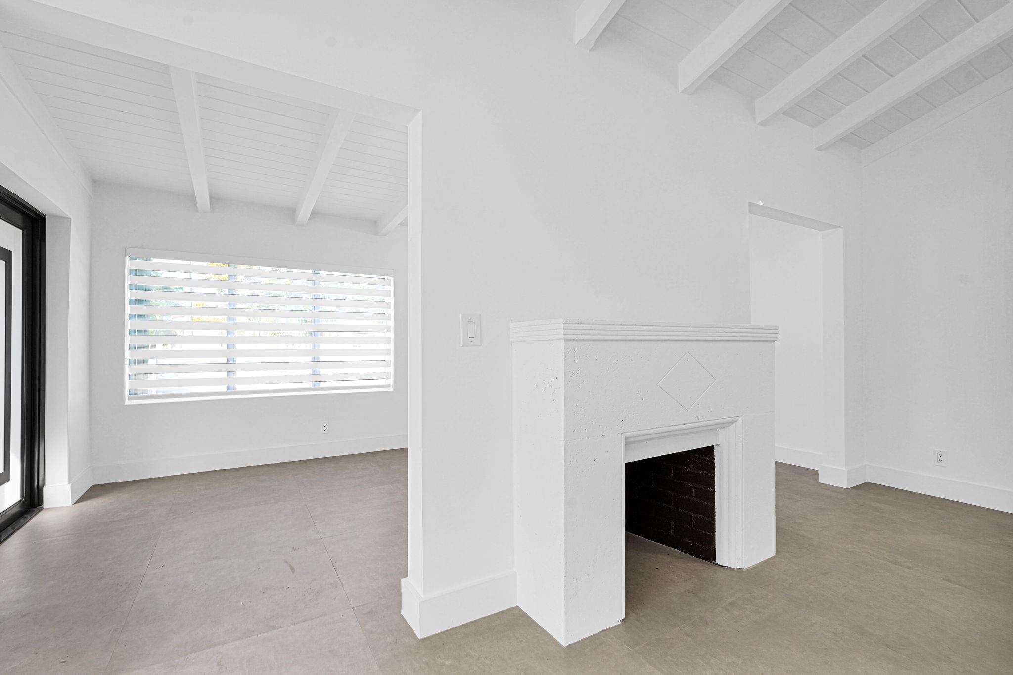 2291 SW 17th Street, Miami, FL 33145