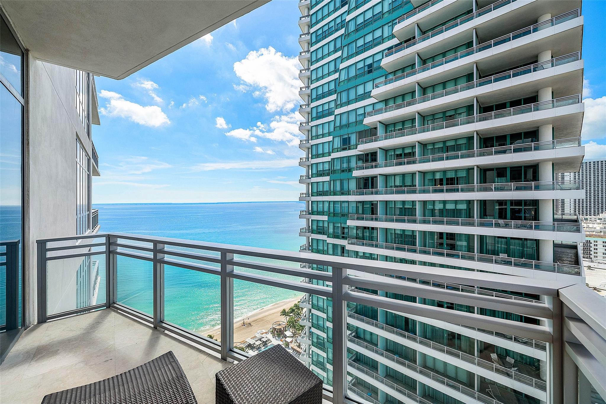 Photo for 3535 S Ocean Drive, 2605, Hollywood, FL 33019 - Listing #FX-10526434 3535 S Ocean Drive, 2605, Hollywood, FL 33019