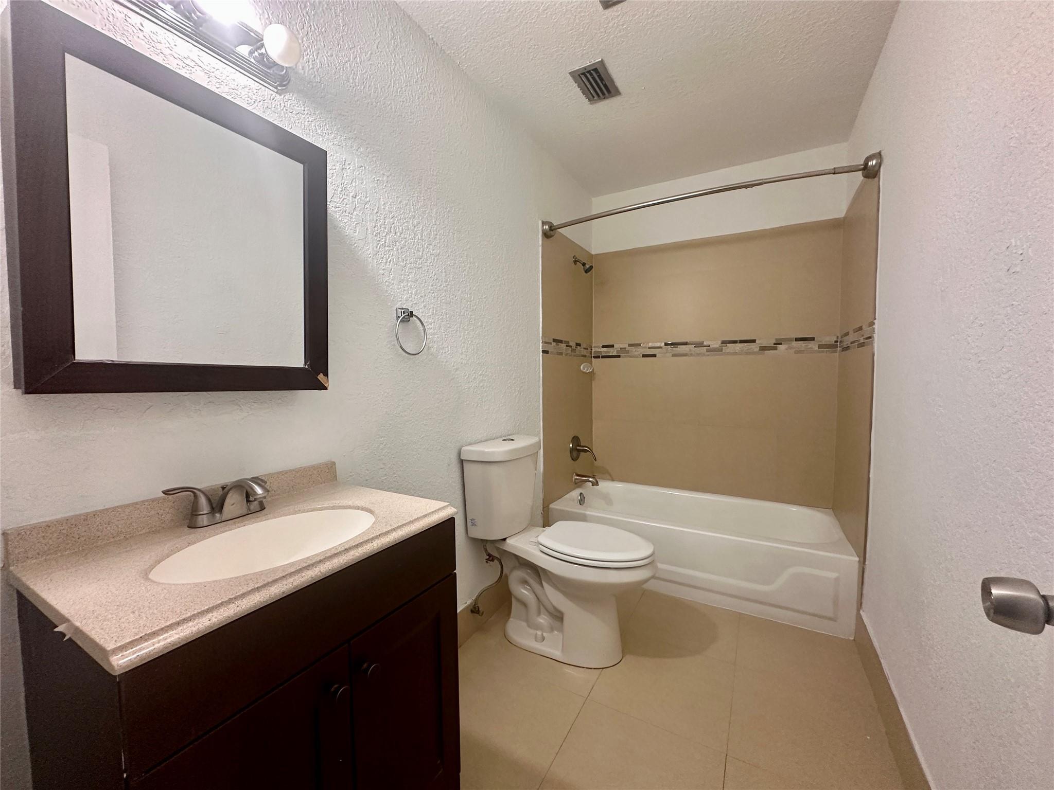 2580 Coral Springs Drive, Coral Springs, FL 33065