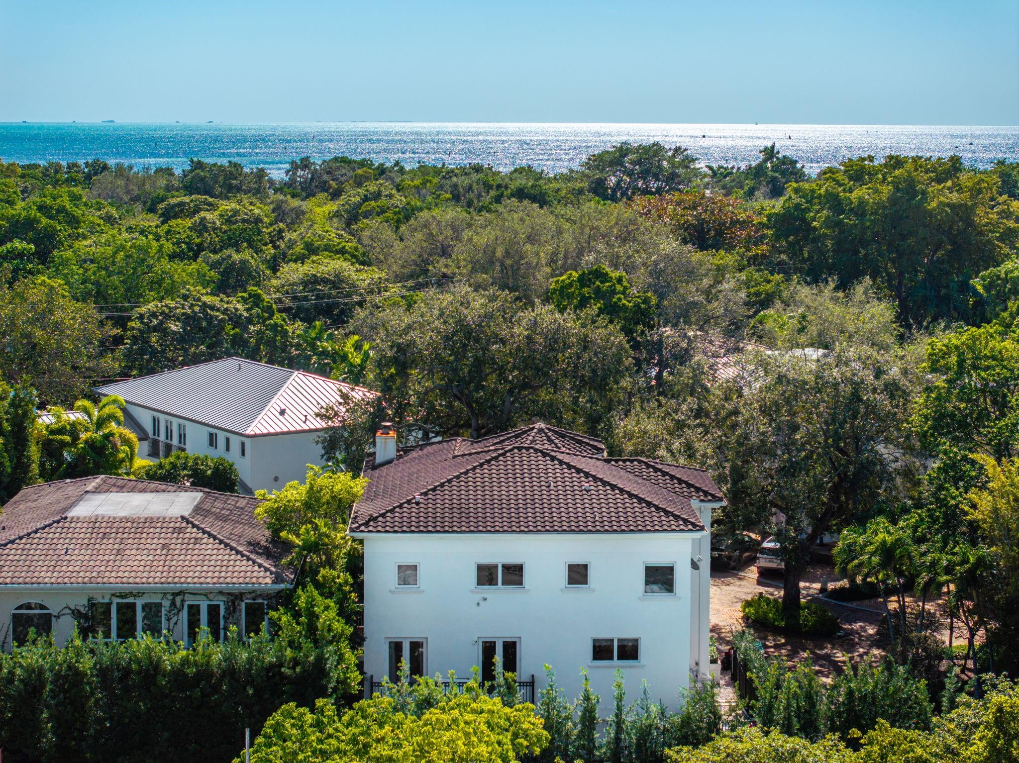 2765 Brickell Court, Miami, FL 33129