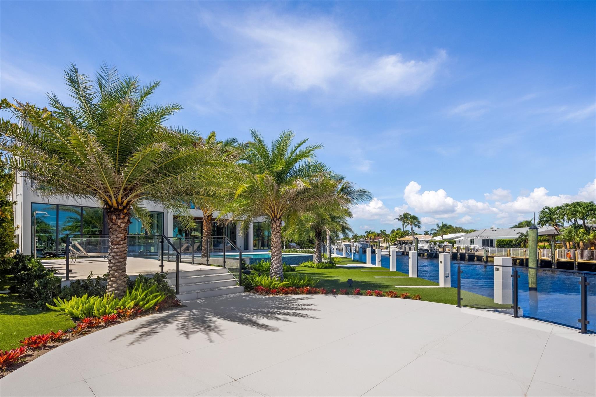 1555 SE 14th Court, Deerfield Beach, FL 33441