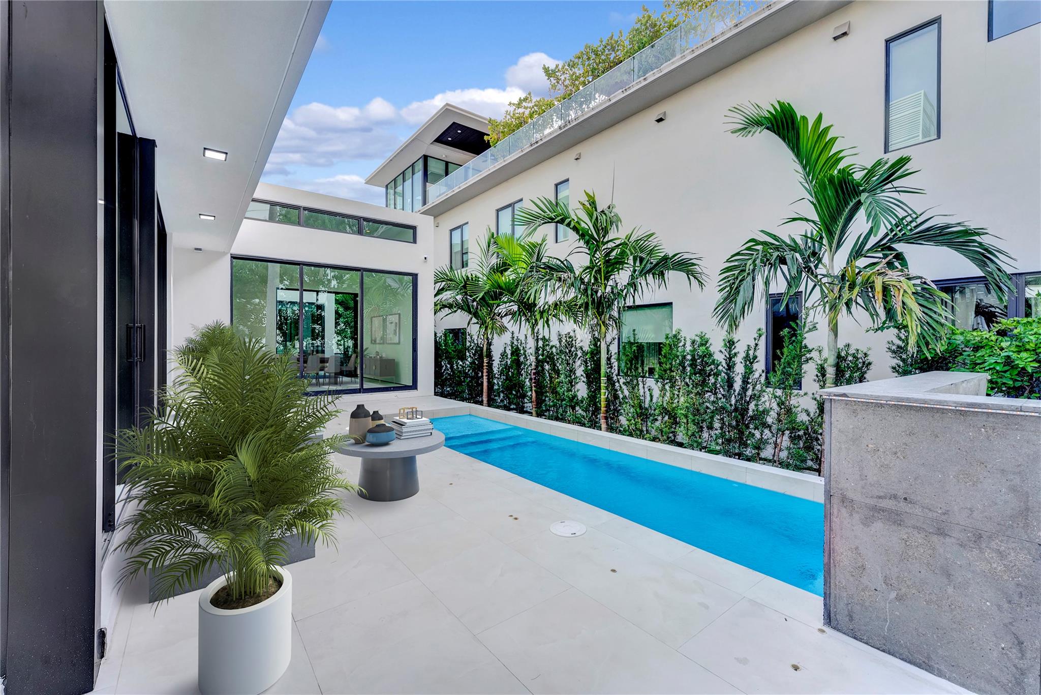 2130 S Miami Avenue, Miami, FL 33129