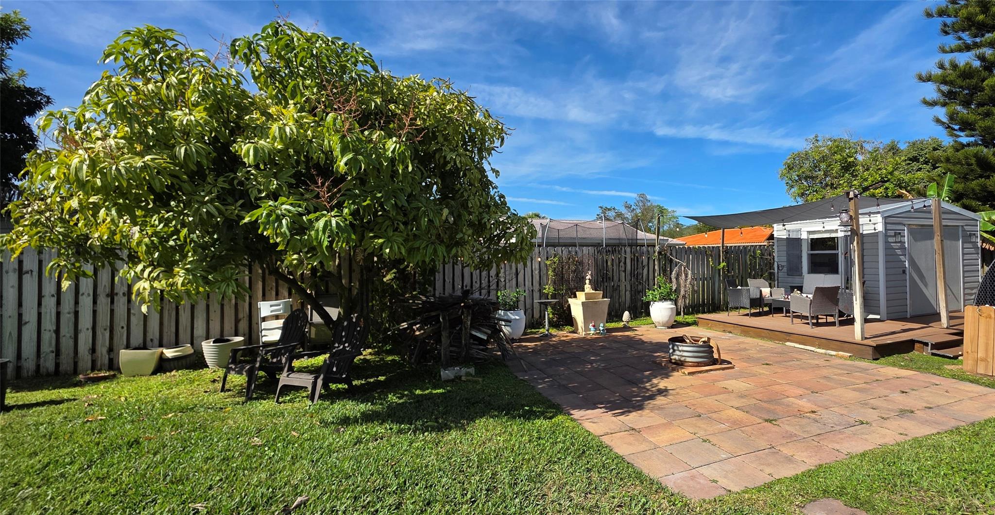 688 NW 100th Lane, Coral Springs, FL 33071