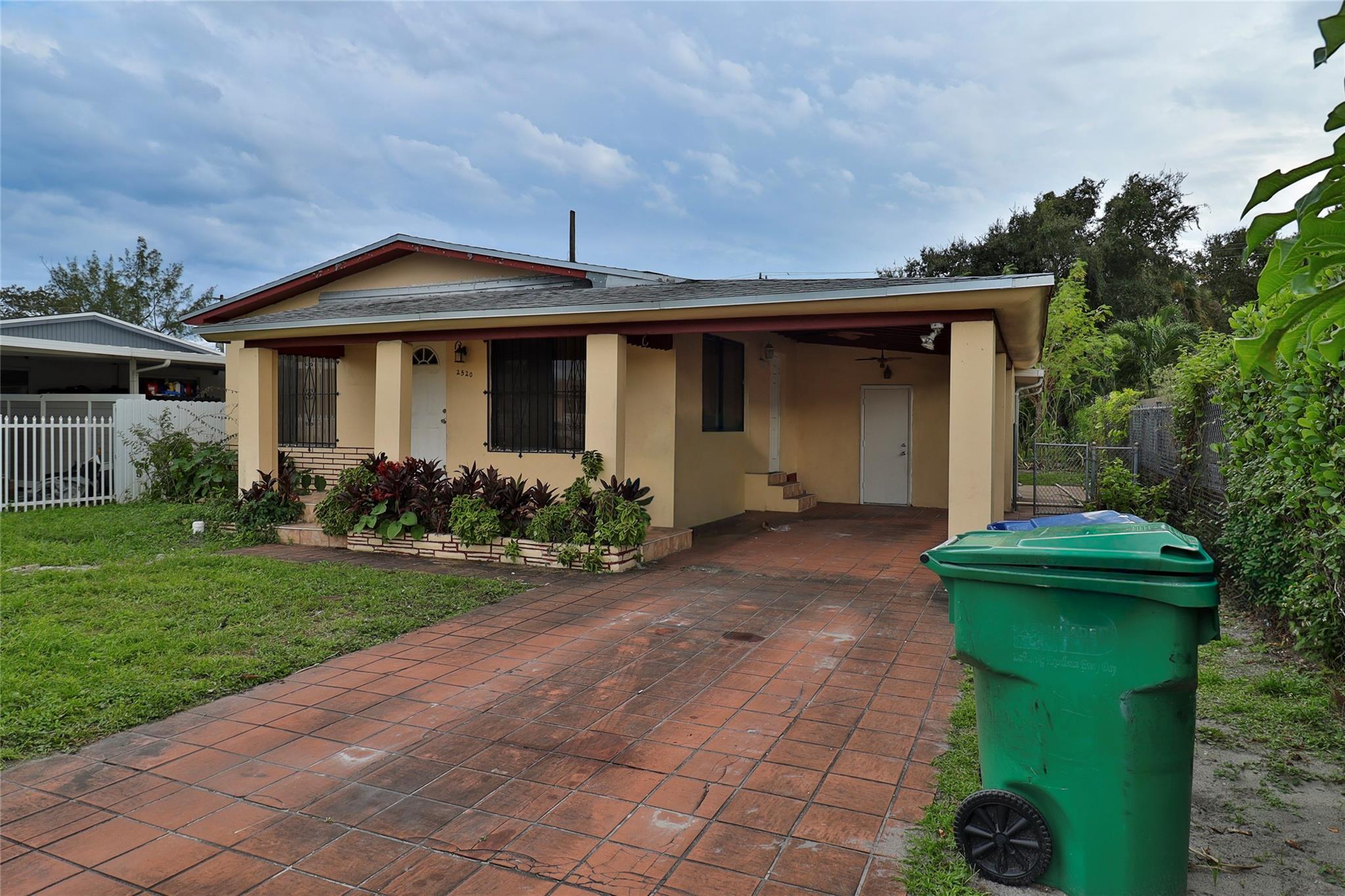 Photo for 2520 NW 108th Street, Miami, FL 33167 - listing #FX-10533349 2520 NW 108th Street, Miami, FL 33167