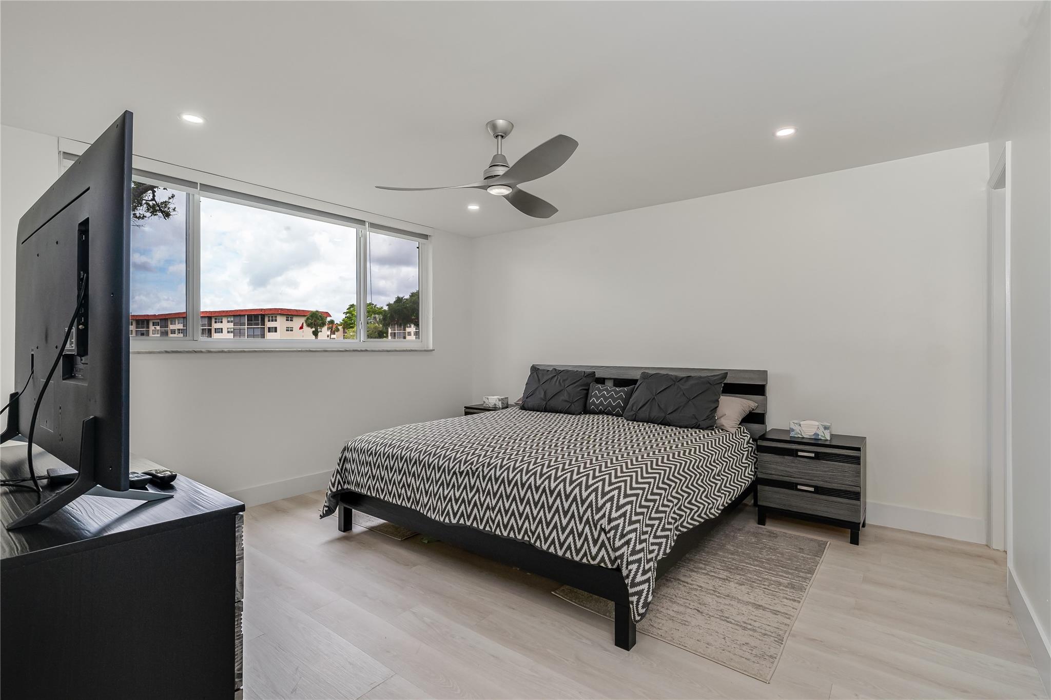 Photo for 411 S Hollybrook Drive, 109, Pembroke Pines, FL 33025 - Listing #FX-10519648 411 S Hollybrook Drive, 109, Pembroke Pines, FL 33025