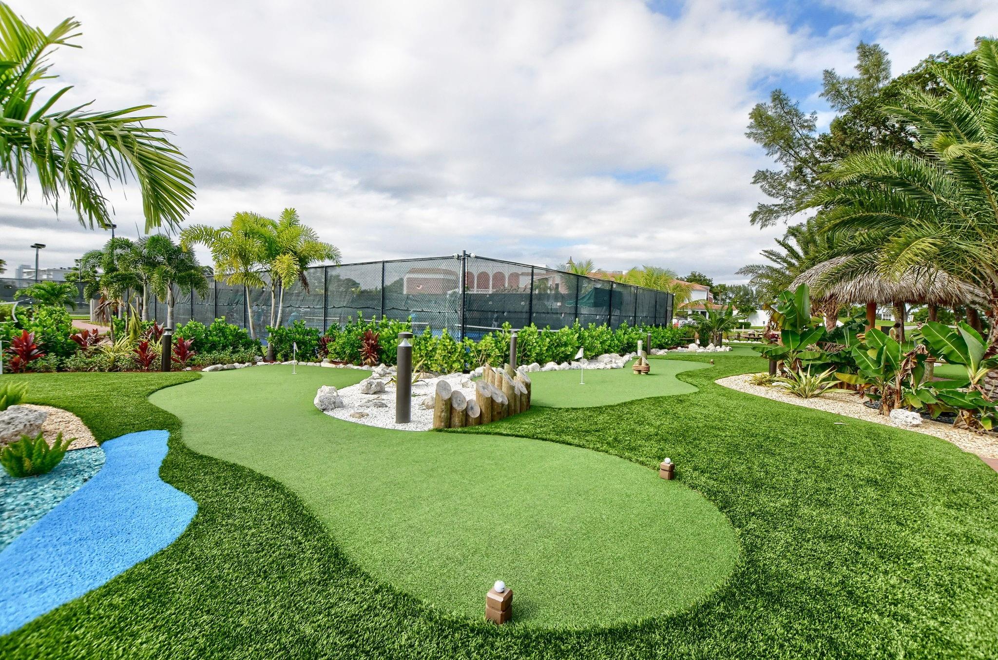 Photo for 327 Farnham P, 327, Deerfield Beach, FL 33442 - Listing #FX-10506185 327 Farnham P, 327, Deerfield Beach, FL 33442
