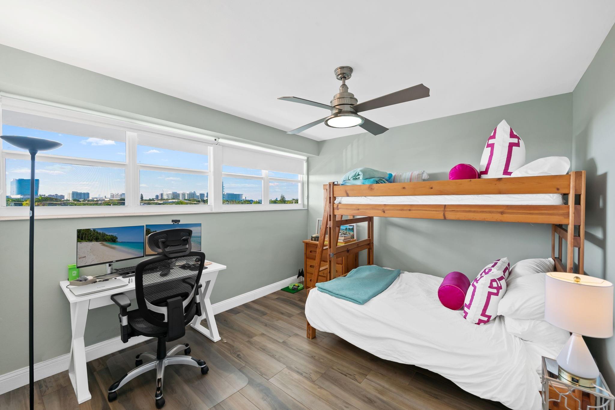 Second large bedroom