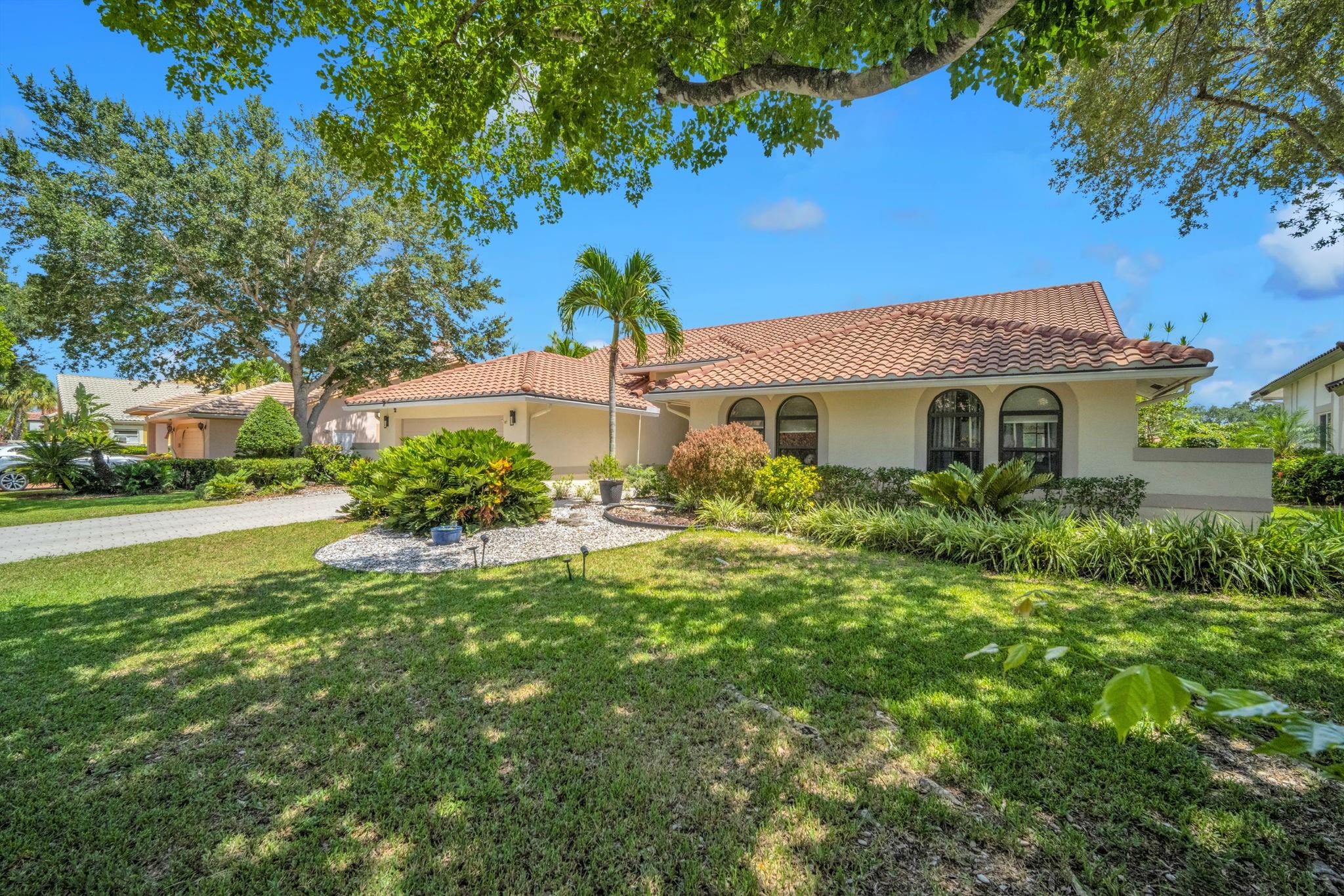 12200 Classic Drive, Coral Springs, FL 33071