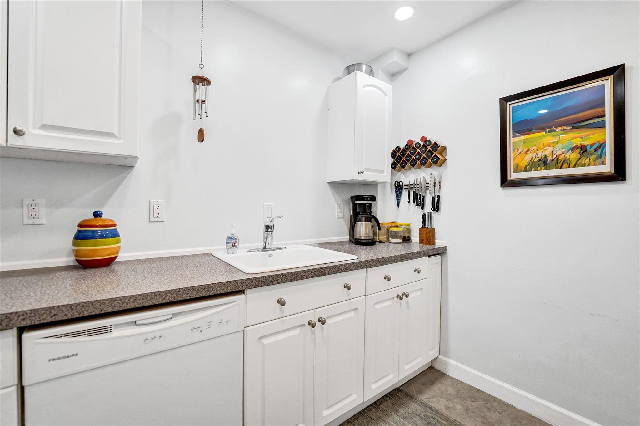 Photo for 1940 NE 2nd Avenue, 205J, Wilton Manors, FL 33305 - Listing #FX-10522645 1940 NE 2nd Avenue, 205J, Wilton Manors, FL 33305