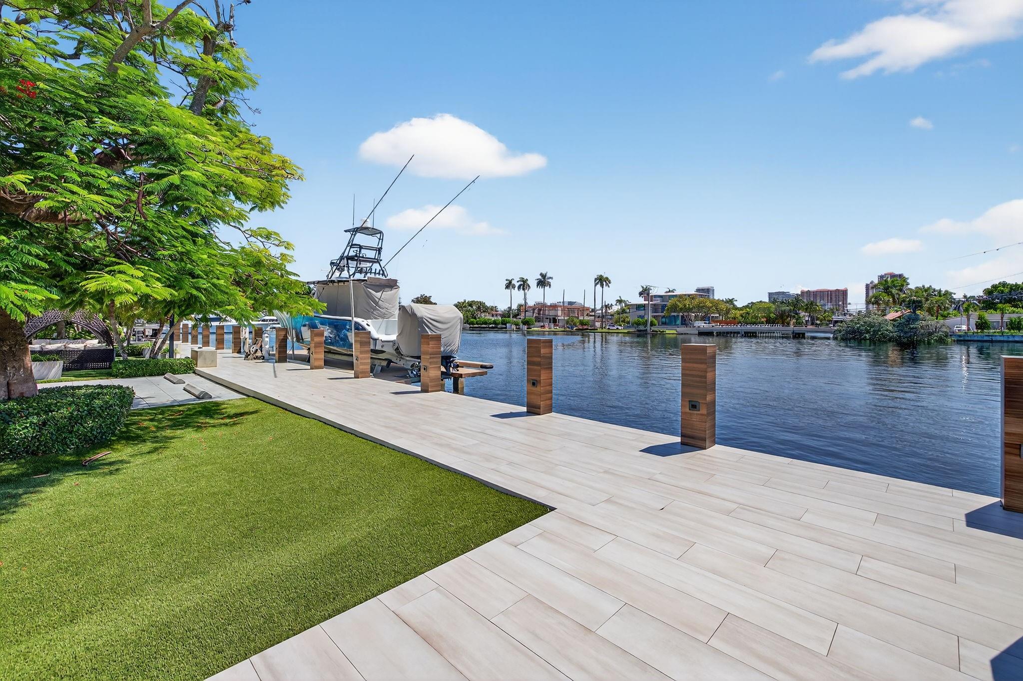 1 Royal Palm Drive, Fort Lauderdale, FL 33301