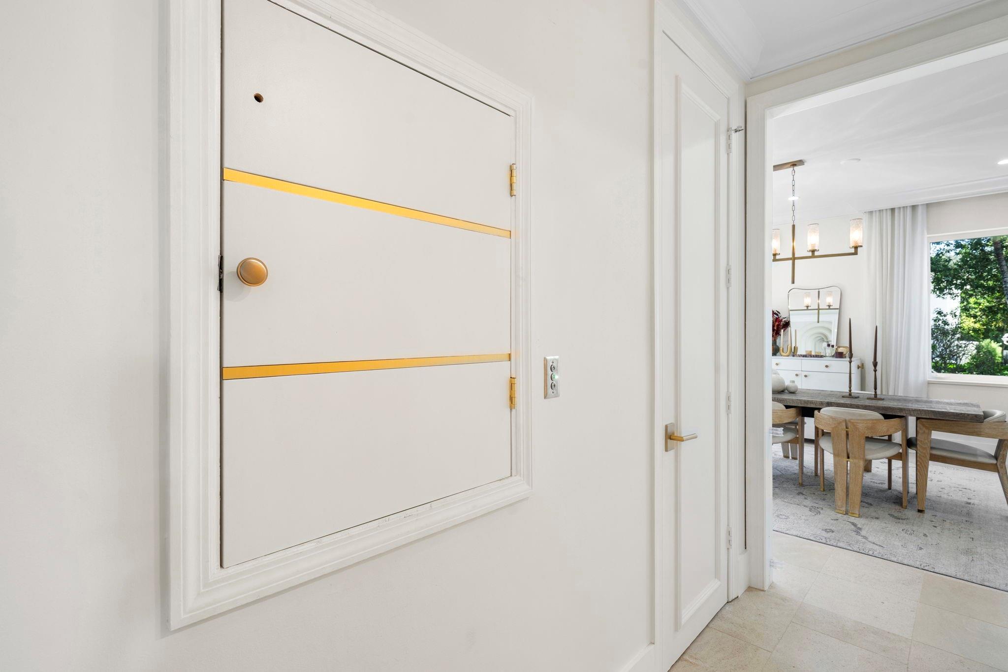 2765 Brickell Court, Miami, FL 33129