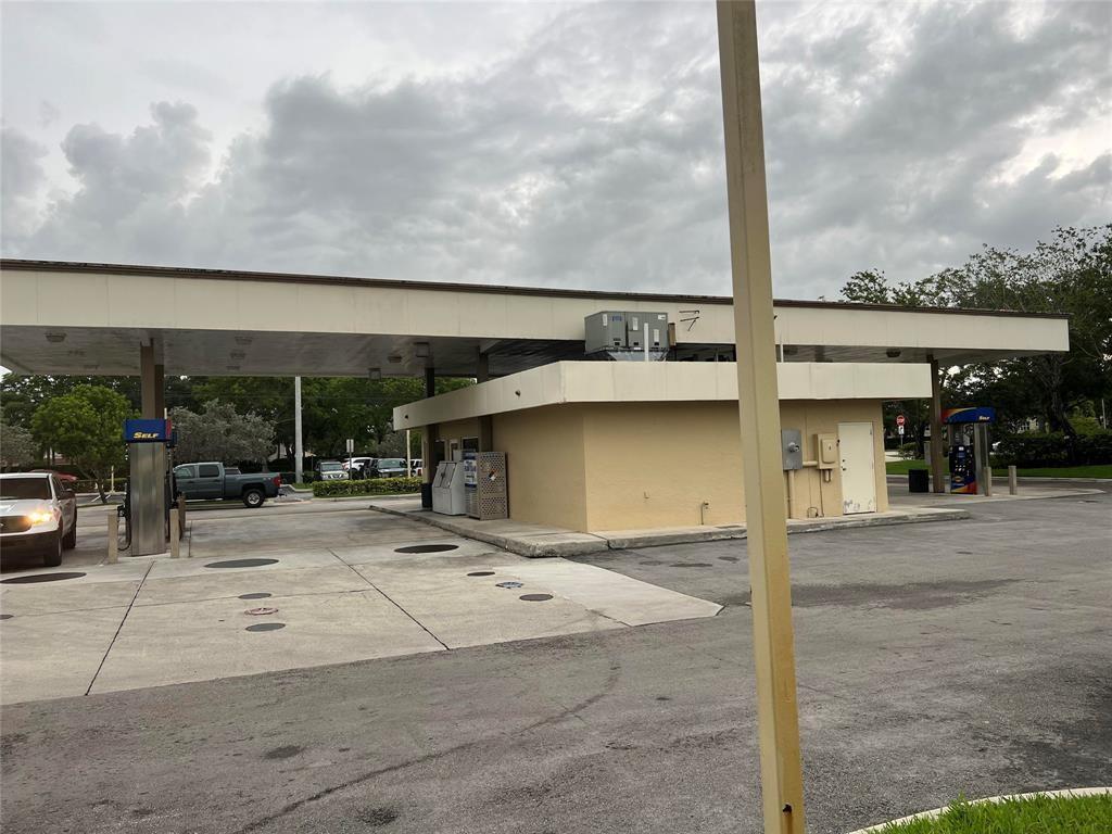 11218 Wiles Road, Coral Springs, FL 33076