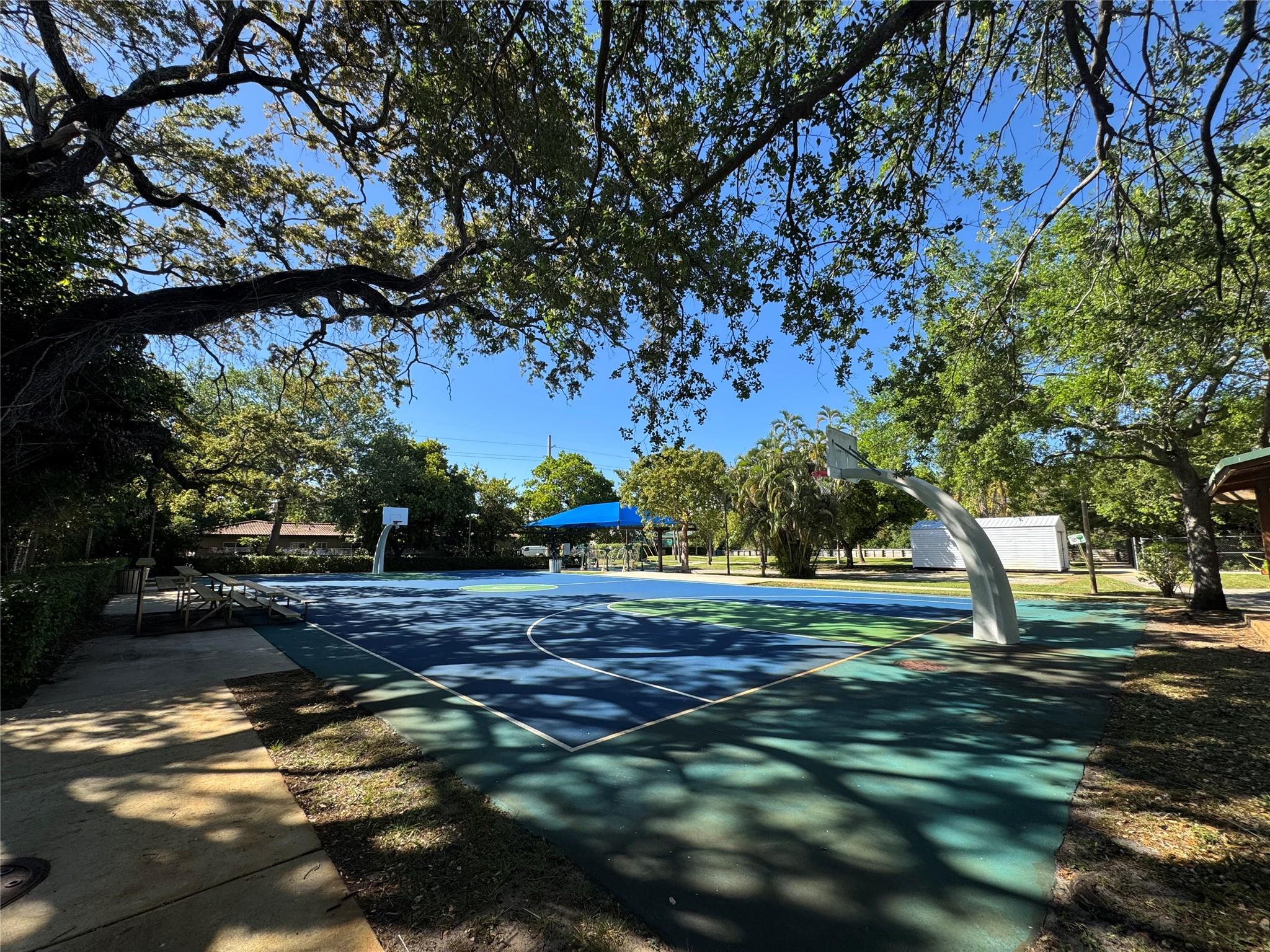 Photo for 815 NE 28th Street, 104, Wilton Manors, FL 33334 - Listing #FX-10492542 815 NE 28th Street, 104, Wilton Manors, FL 33334