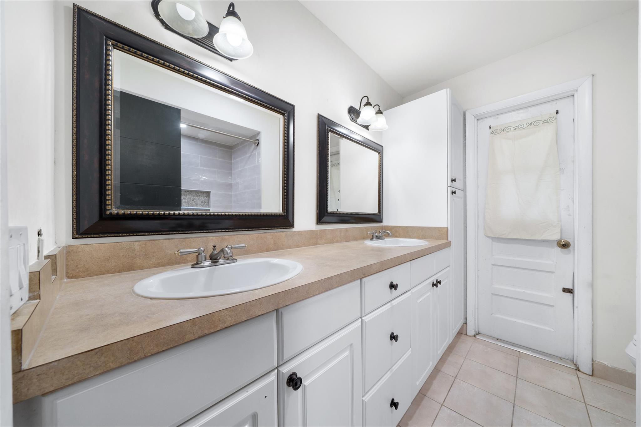 4221 NW 107th Avenue, Coral Springs, FL 33065