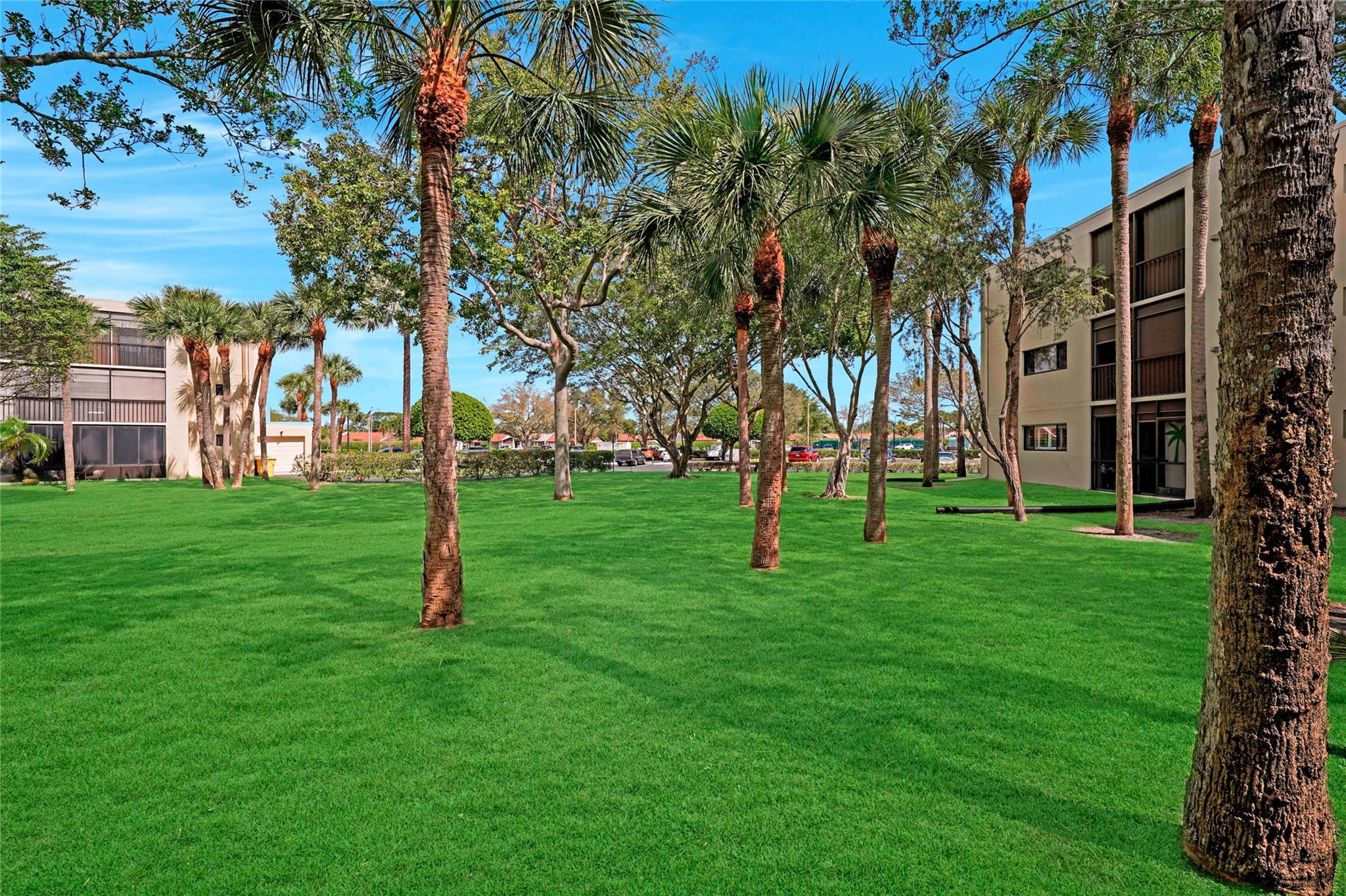 Photo for 5100 Las Verdes Circle, 114, Delray Beach, FL 33484 - Listing #FX-10509010 5100 Las Verdes Circle, 114, Delray Beach, FL 33484