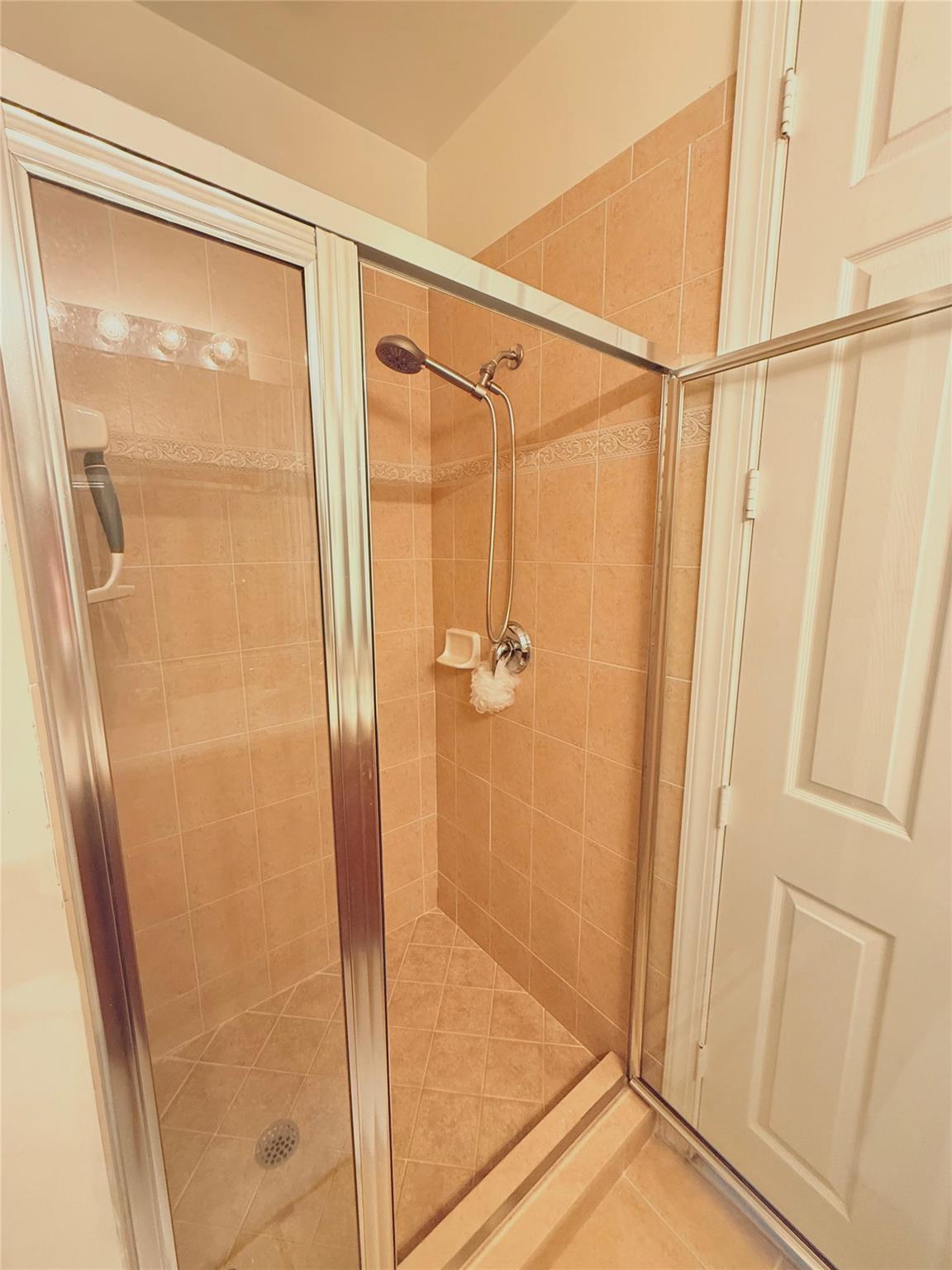 Photo for 1951 Coral Heights Boulevard, 402, Fort Lauderdale, FL 33308 - Listing #FX-10527008 1951 Coral Heights Boulevard, 402, Fort Lauderdale, FL 33308