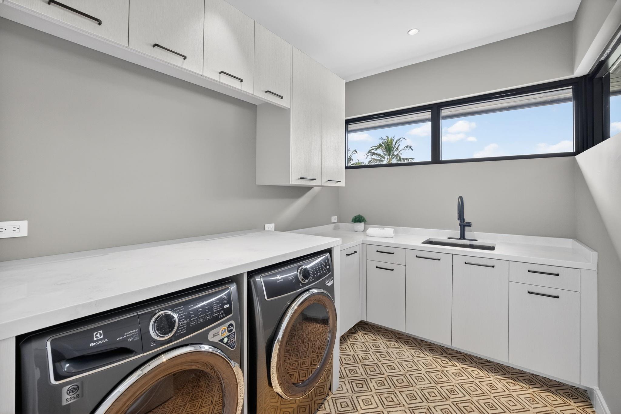 1918 Intracoastal Drive, Fort Lauderdale, FL 33305